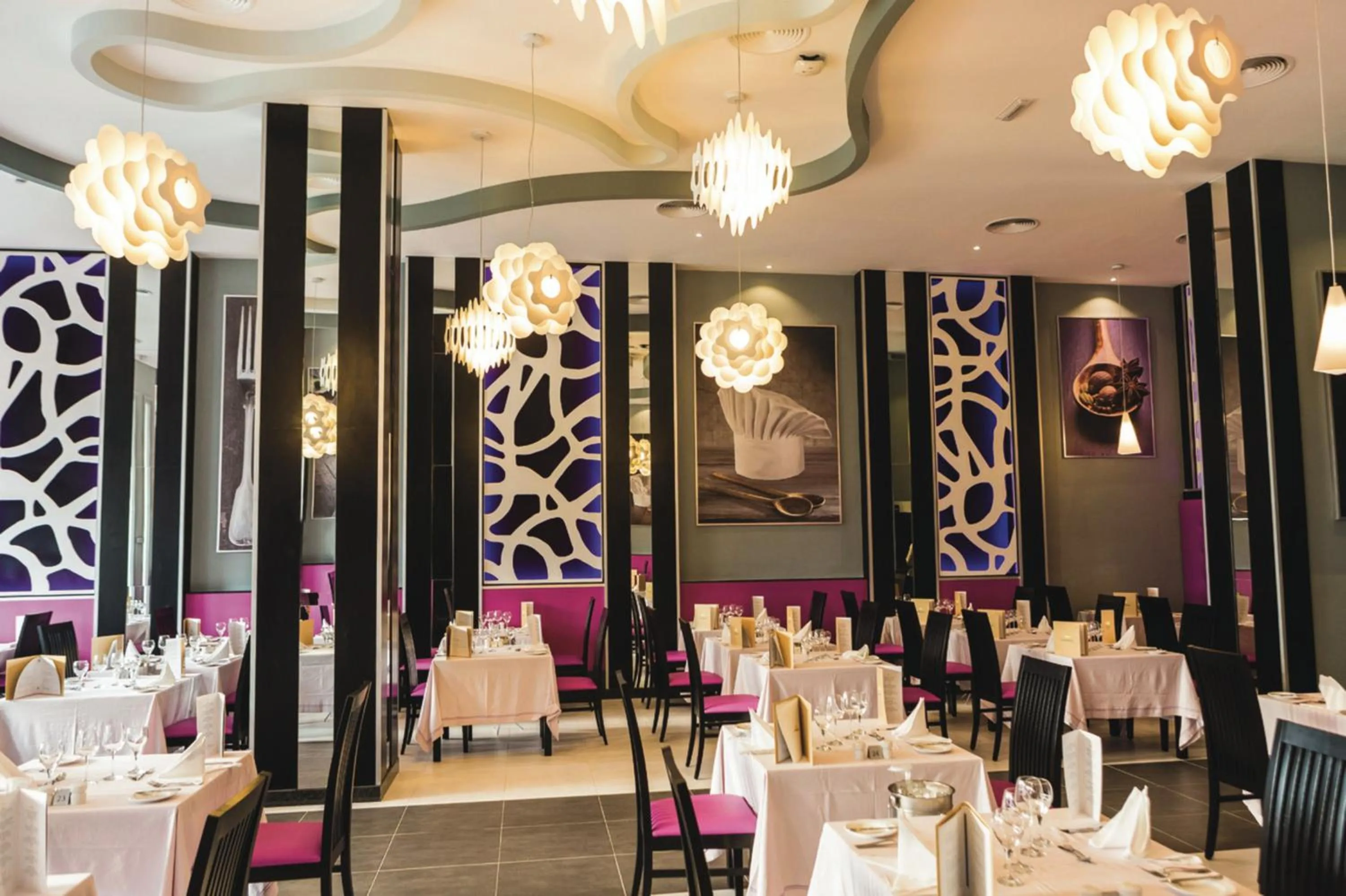 Restaurant/places to eat in Riu Republica - Adults Only - All Inclusive