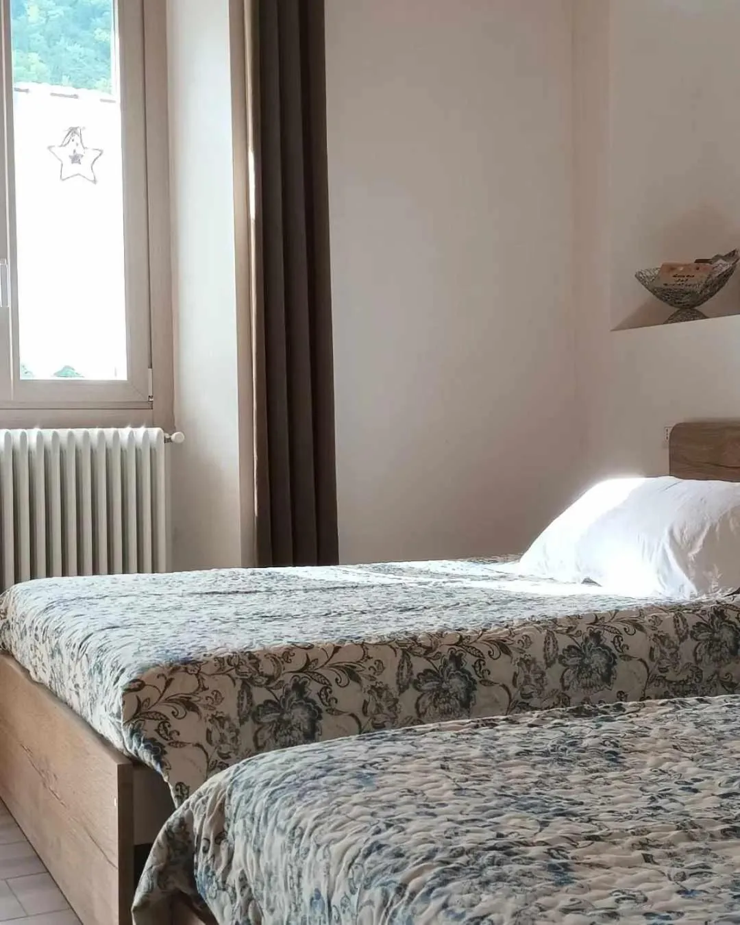 Photo of the whole room, Bed in B&B La Corte del Segrino
