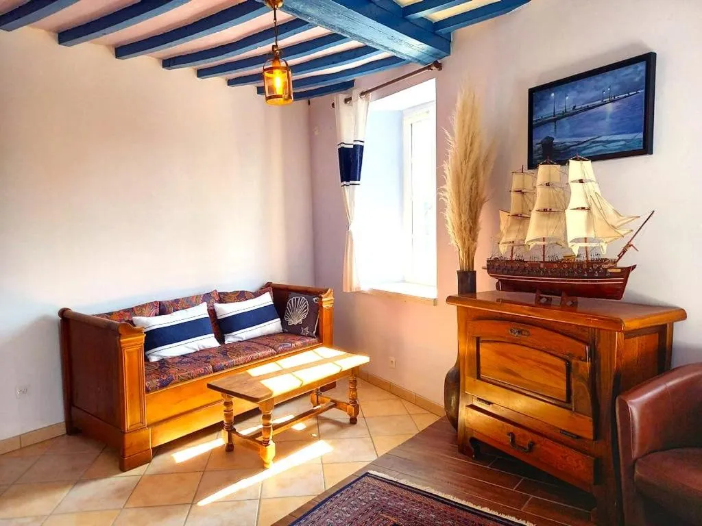 Deluxe Room (2 Adults + 1 Child) in Heritage stone house BnB with Gourmet Breakfast - Chambres d'hôtes de charme entre Bayeux et les plages du débarquement