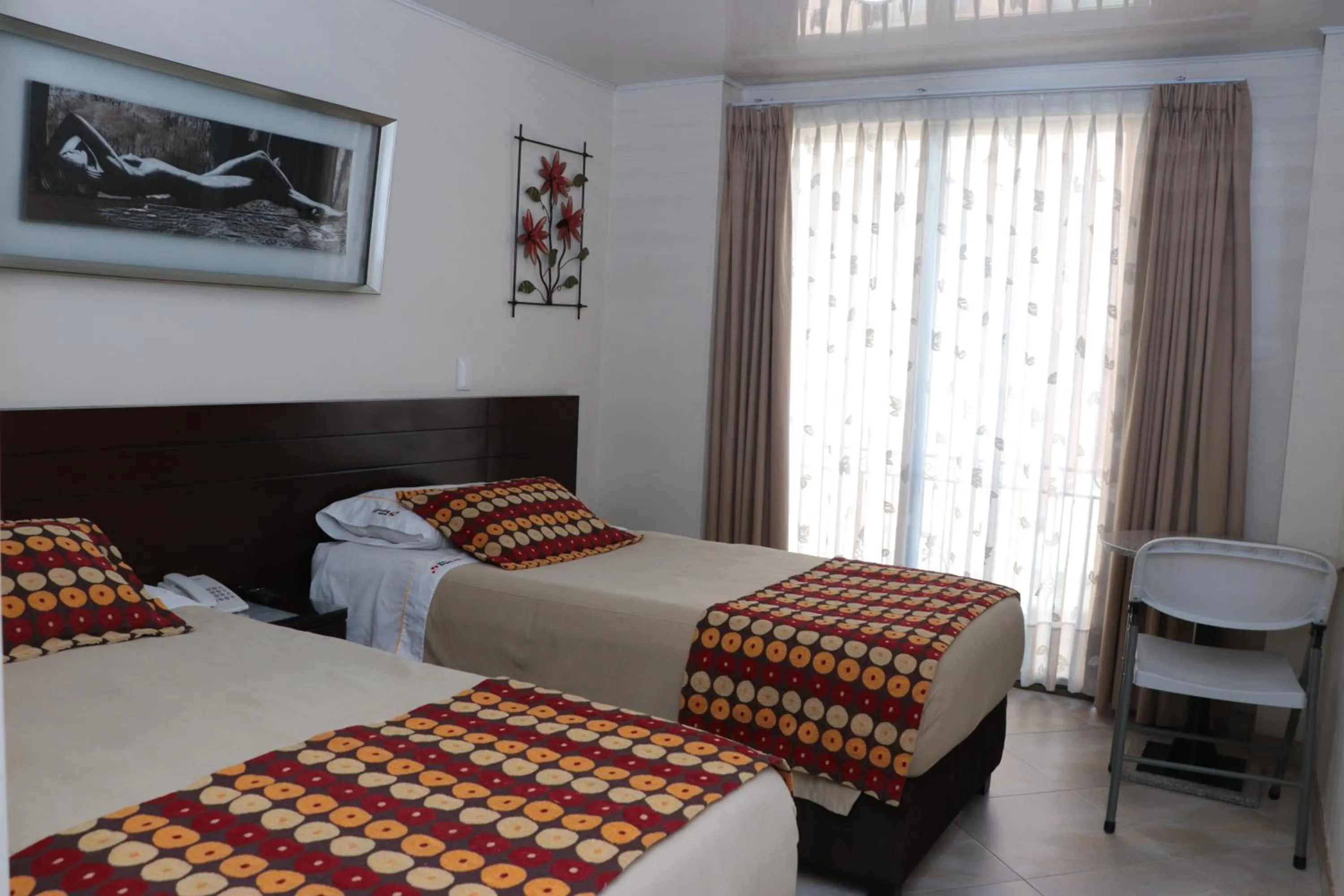 Bed in Hoteles Bogotá Inn Lago Chico Zona Rosa