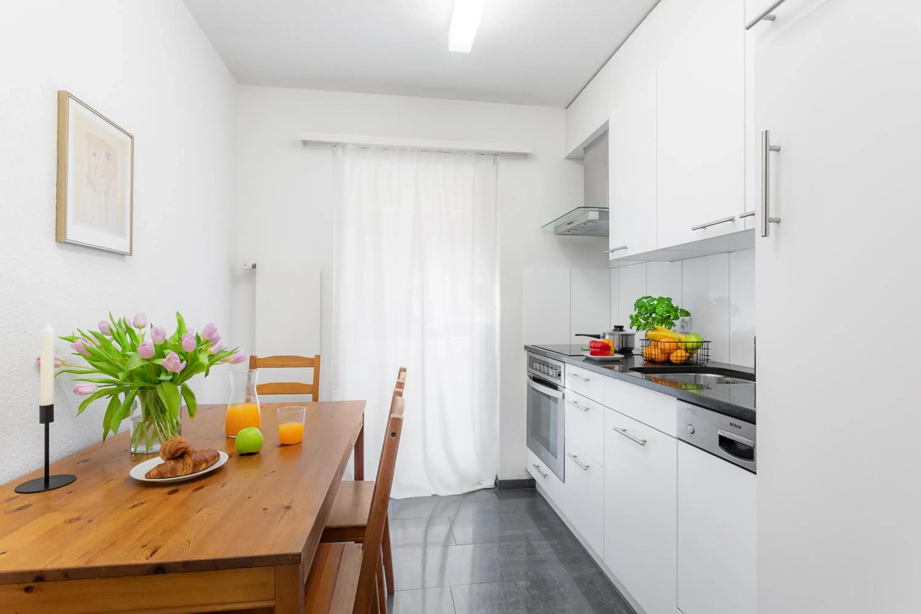Two-Bedroom Apartment (4 Adults) in Swiss Star Wiedikon - Self Check-In Two-Bedroom Apartment (4 Adults) in Swiss Star Wiedikon - Self Check-In