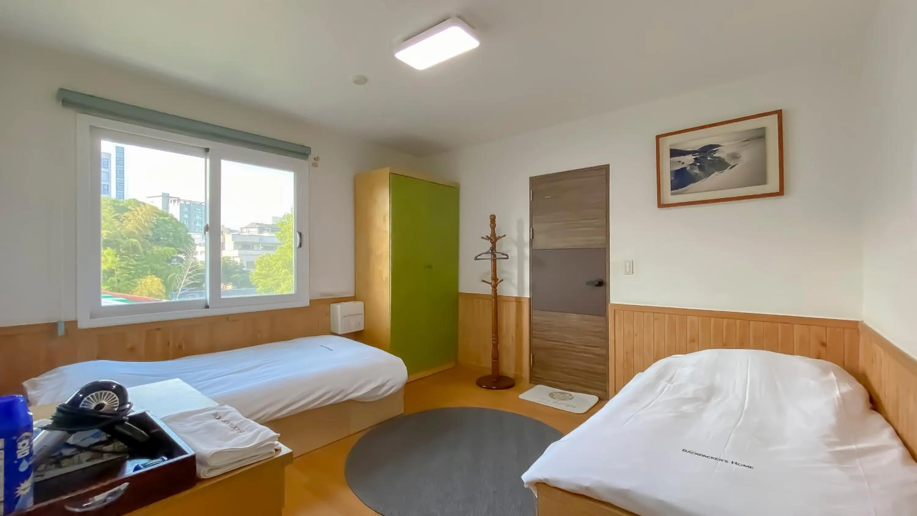 Bed in Backpacker's Home