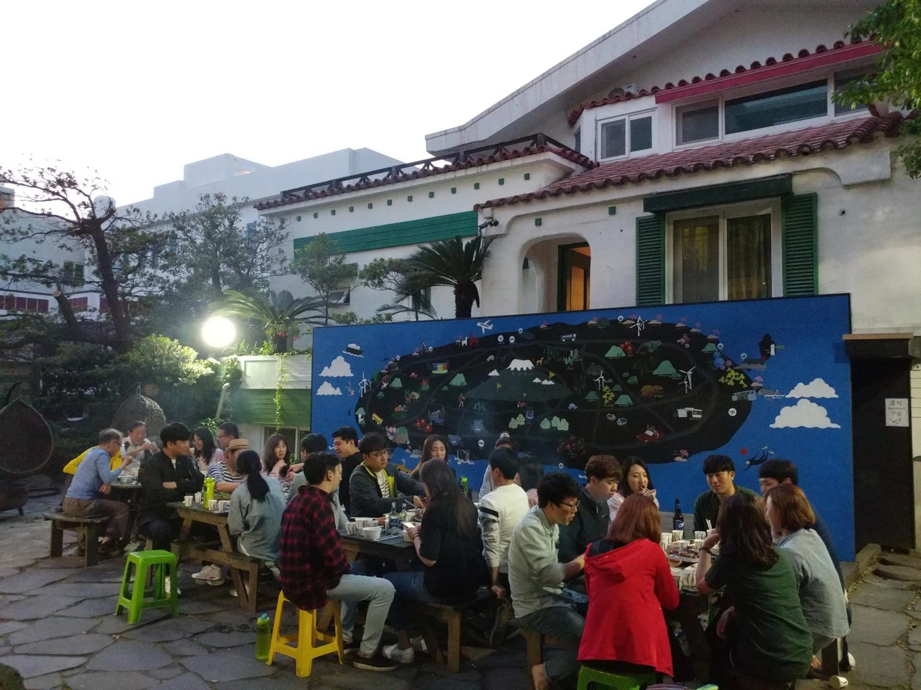 BBQ facilities in Backpacker's Home