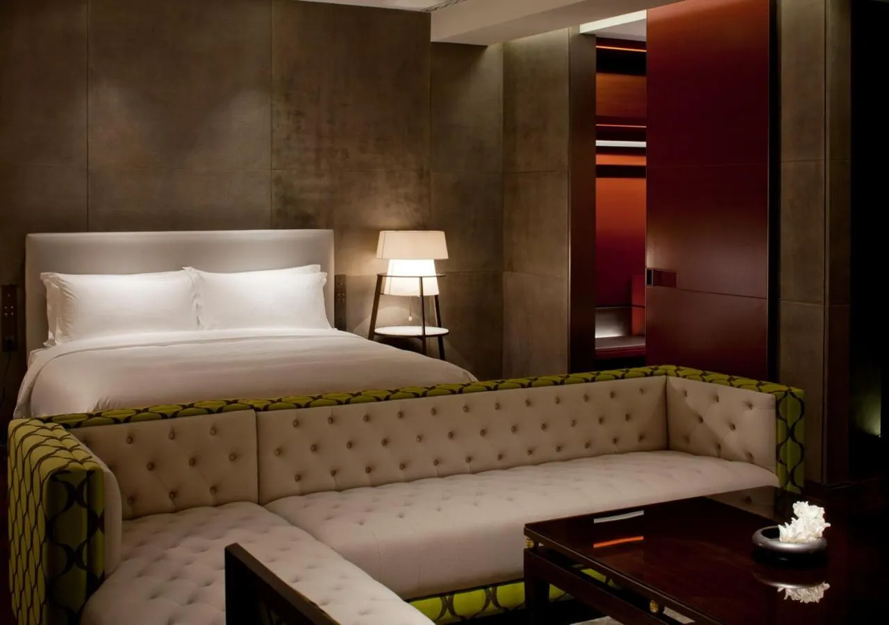 Bed in Guanyin Yiyuntai Hotel Chengdu