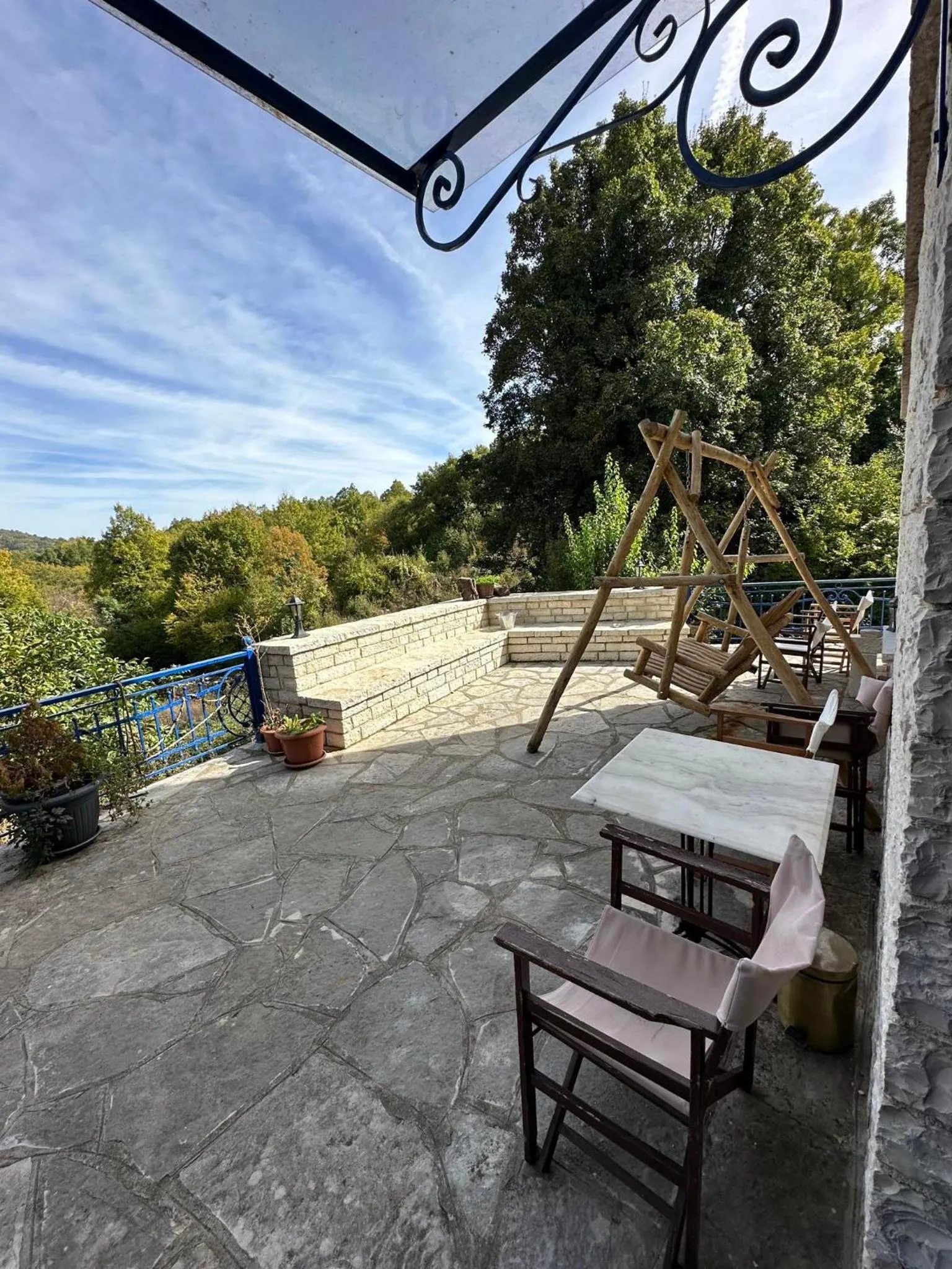 Arktouros Hotel