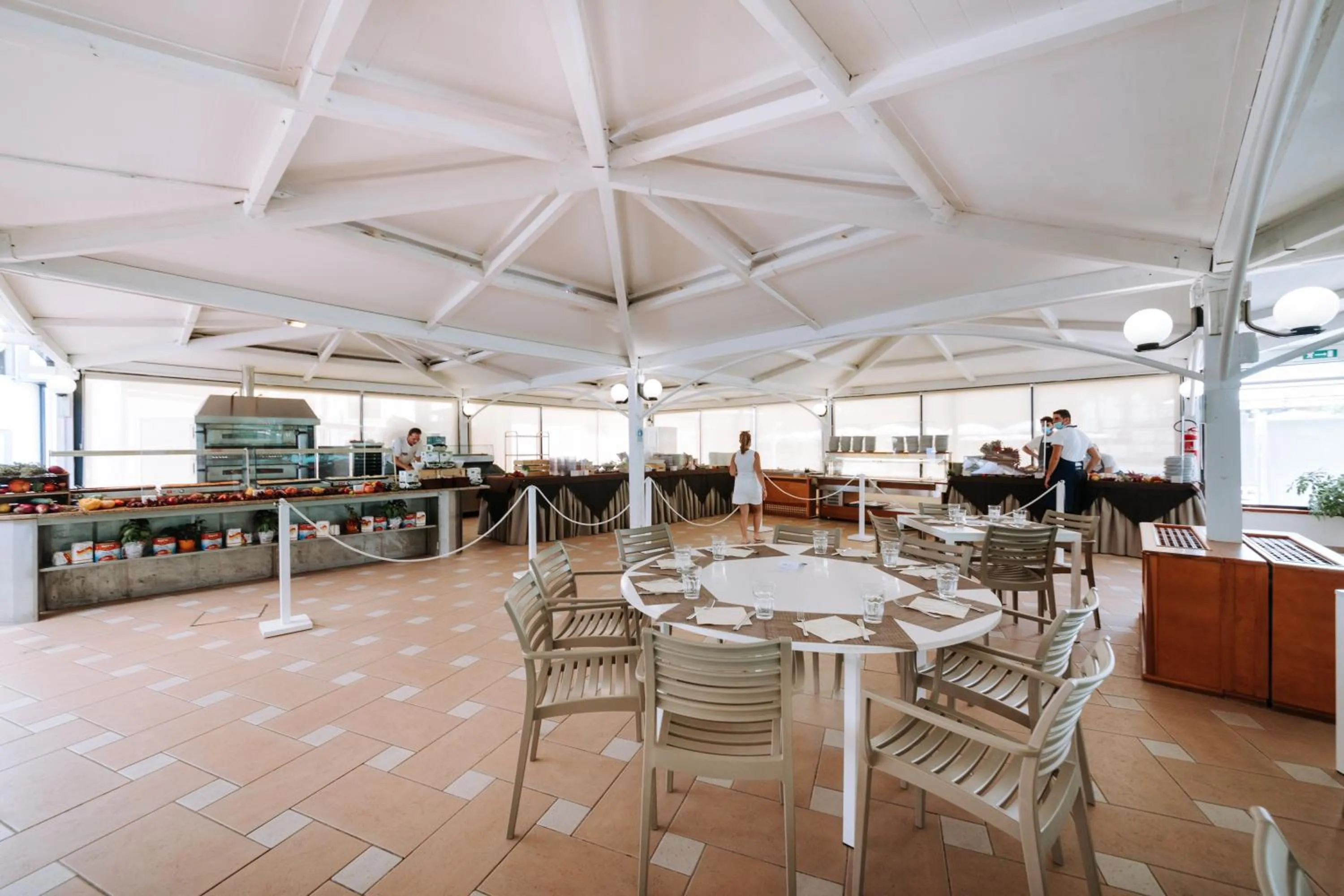 Restaurant/places to eat in Nicolaus Club Bagamoyo Resort