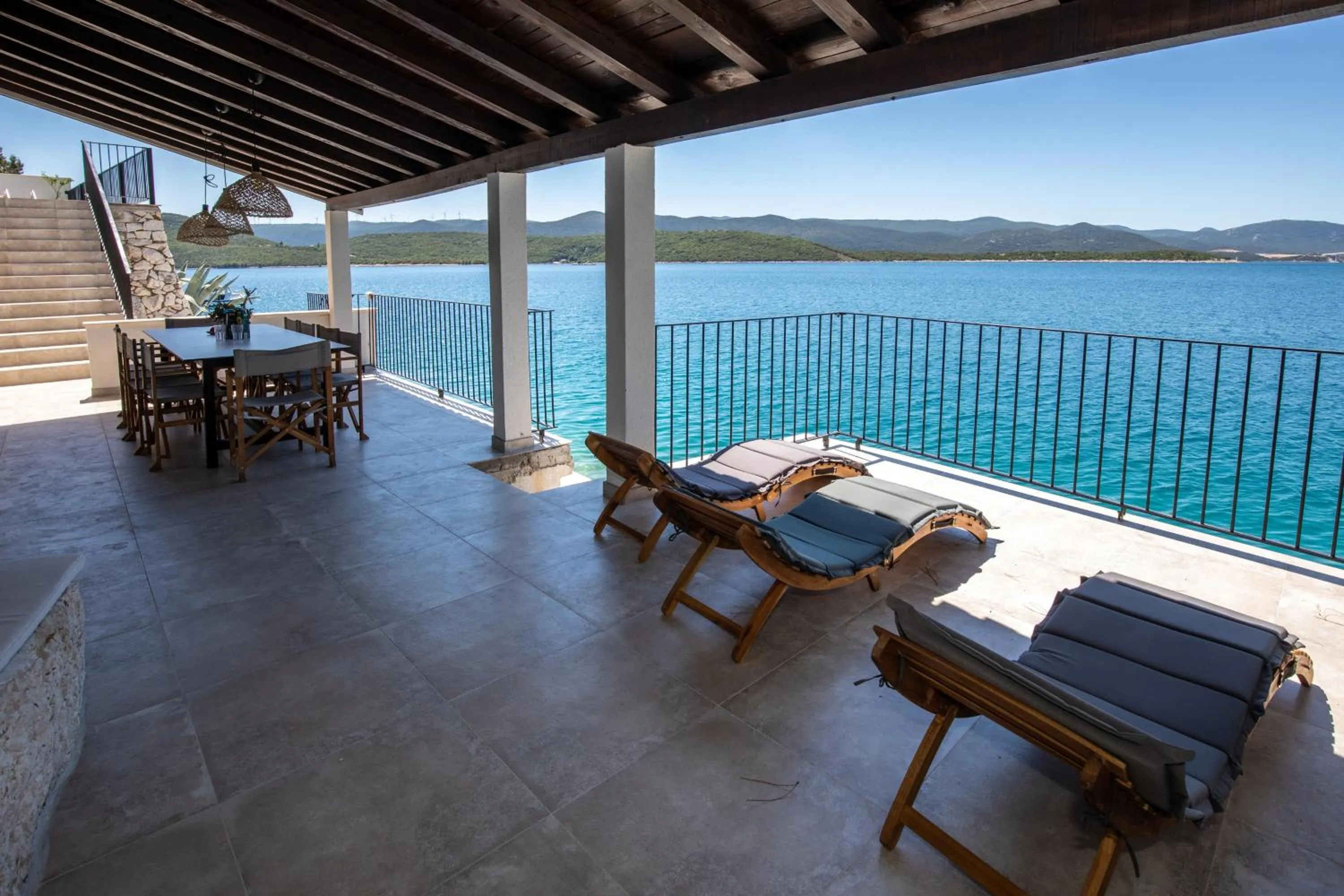 Lounge or bar in Villa Simpleza