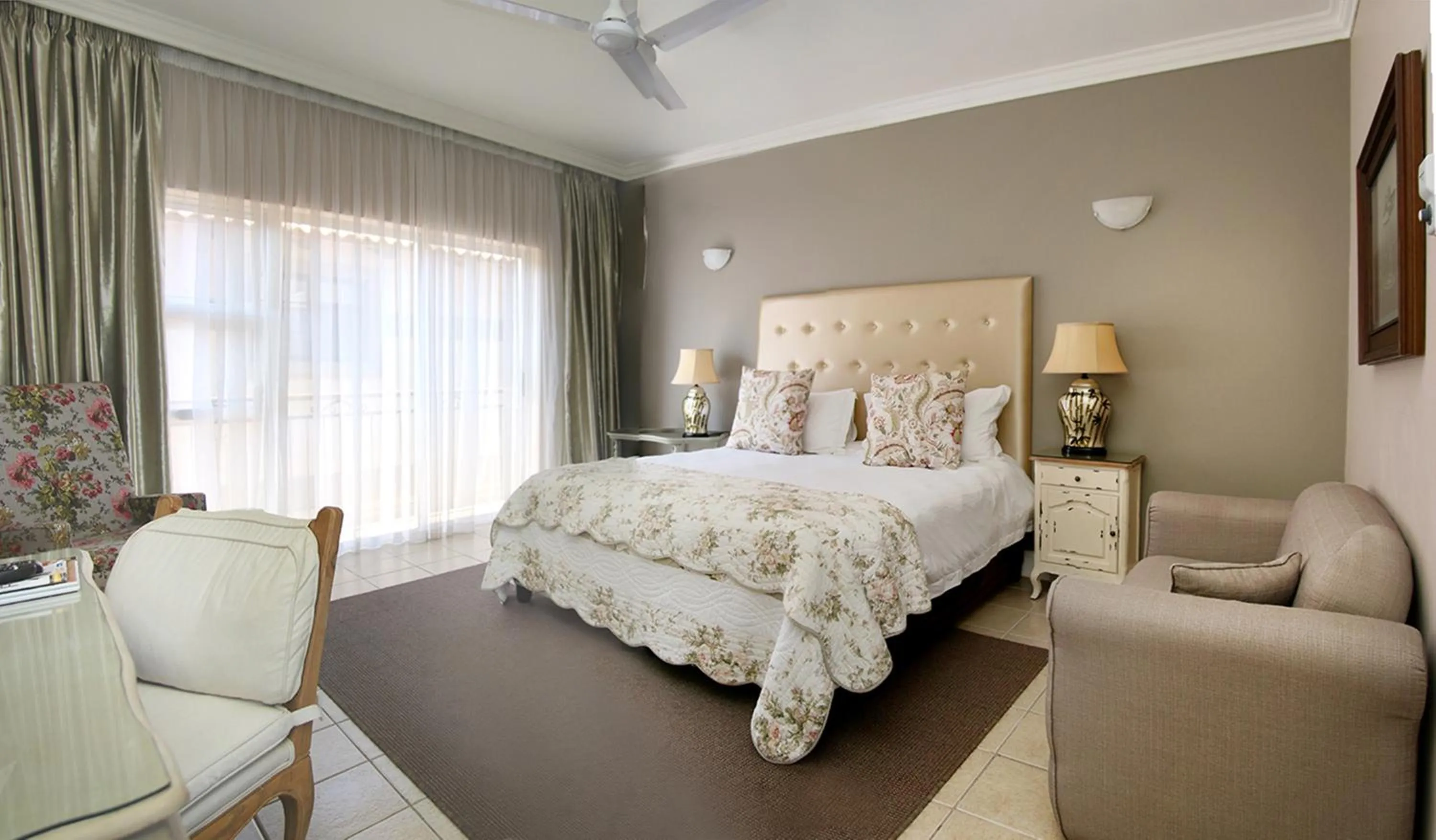 Bed in The Mandyville Jeffreys Bay