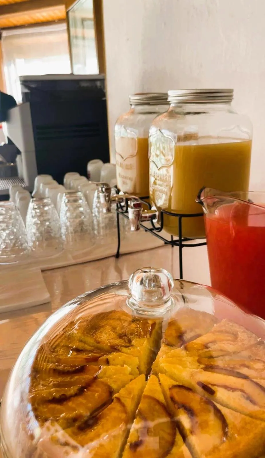 Buffet breakfast in Cort'e Nastasj