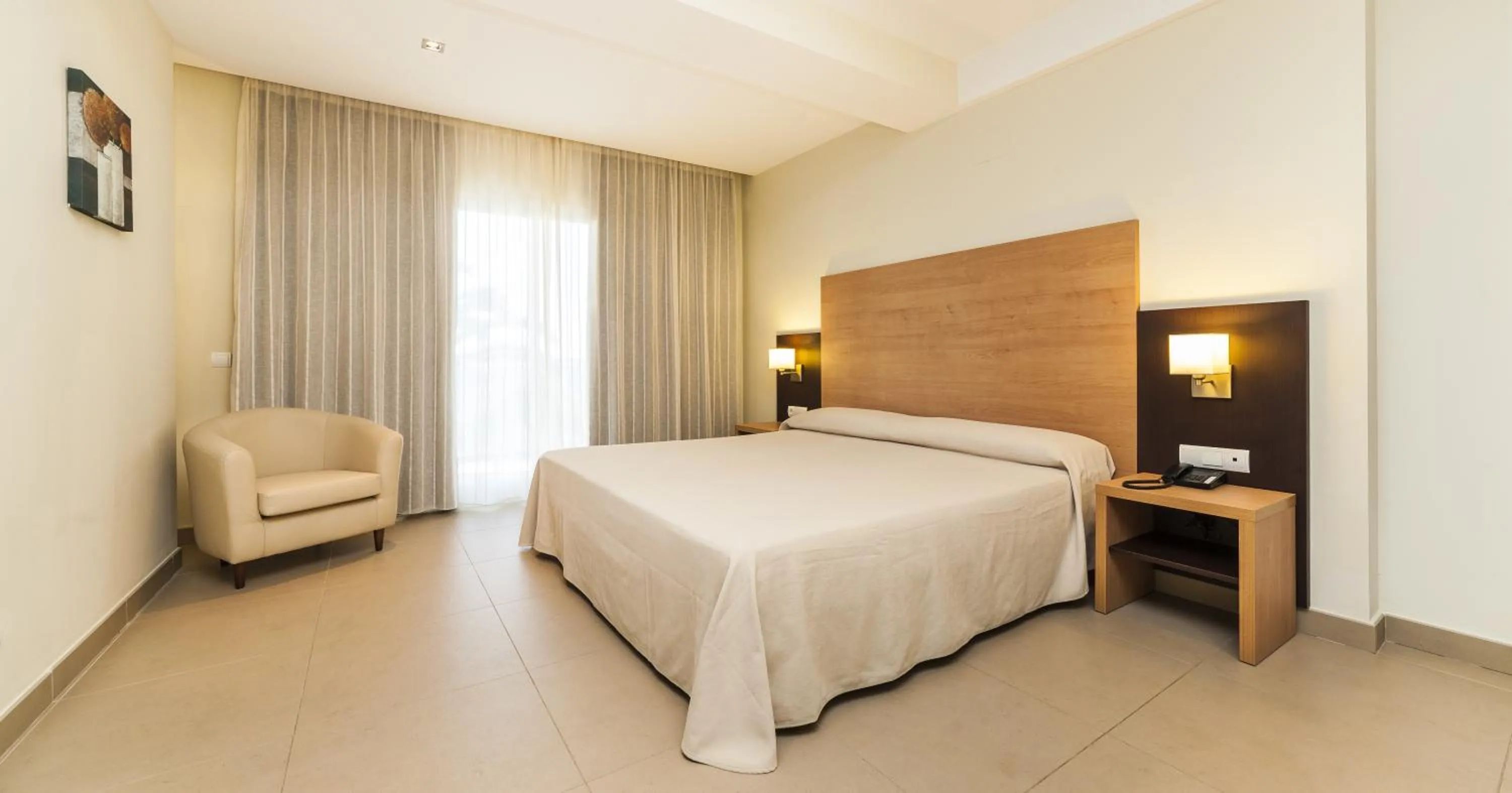 Bed in Globales Playa Estepona