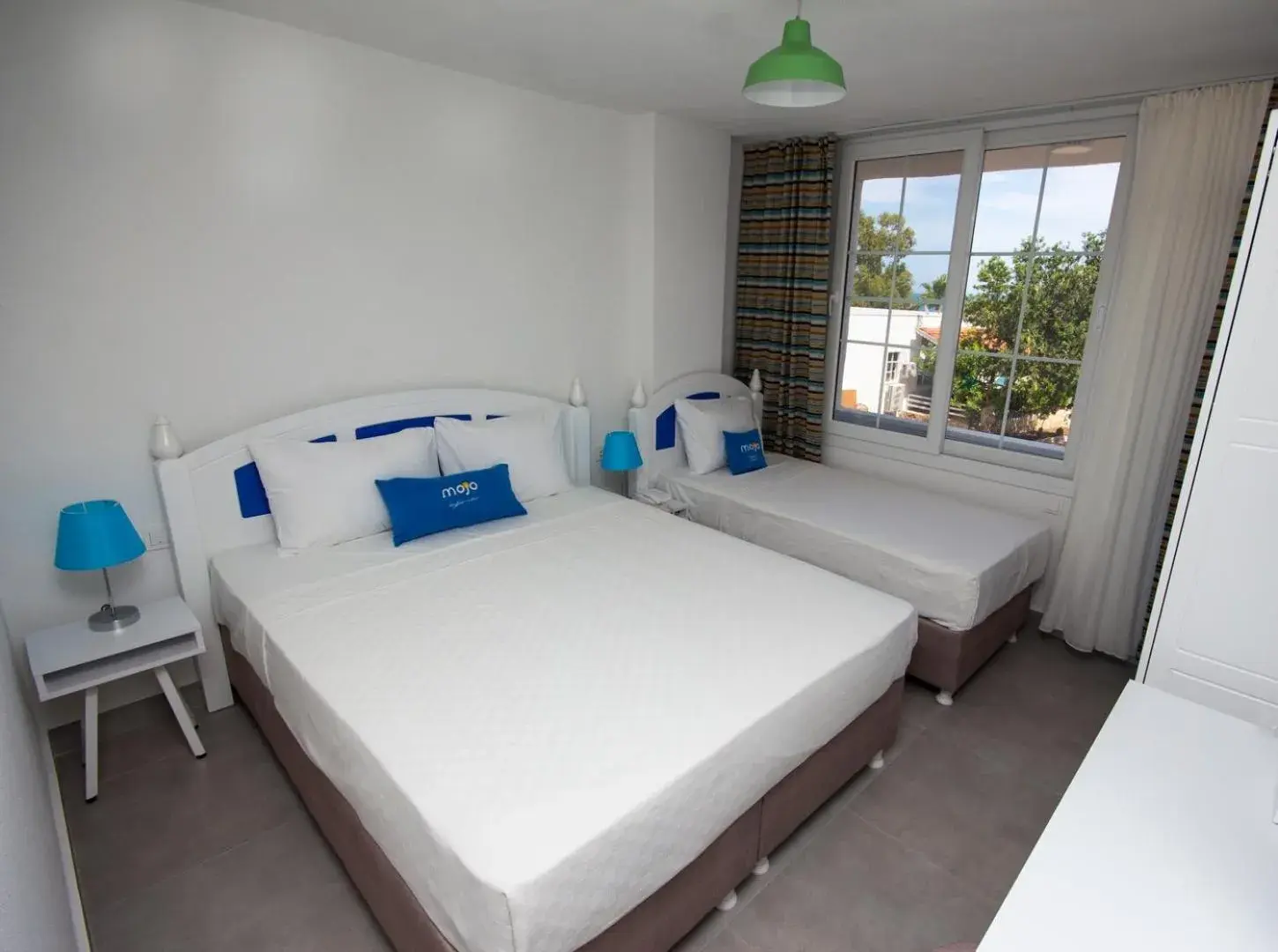 Bed in MOJO OTEL BEACH Bed in MOJO OTEL BEACH