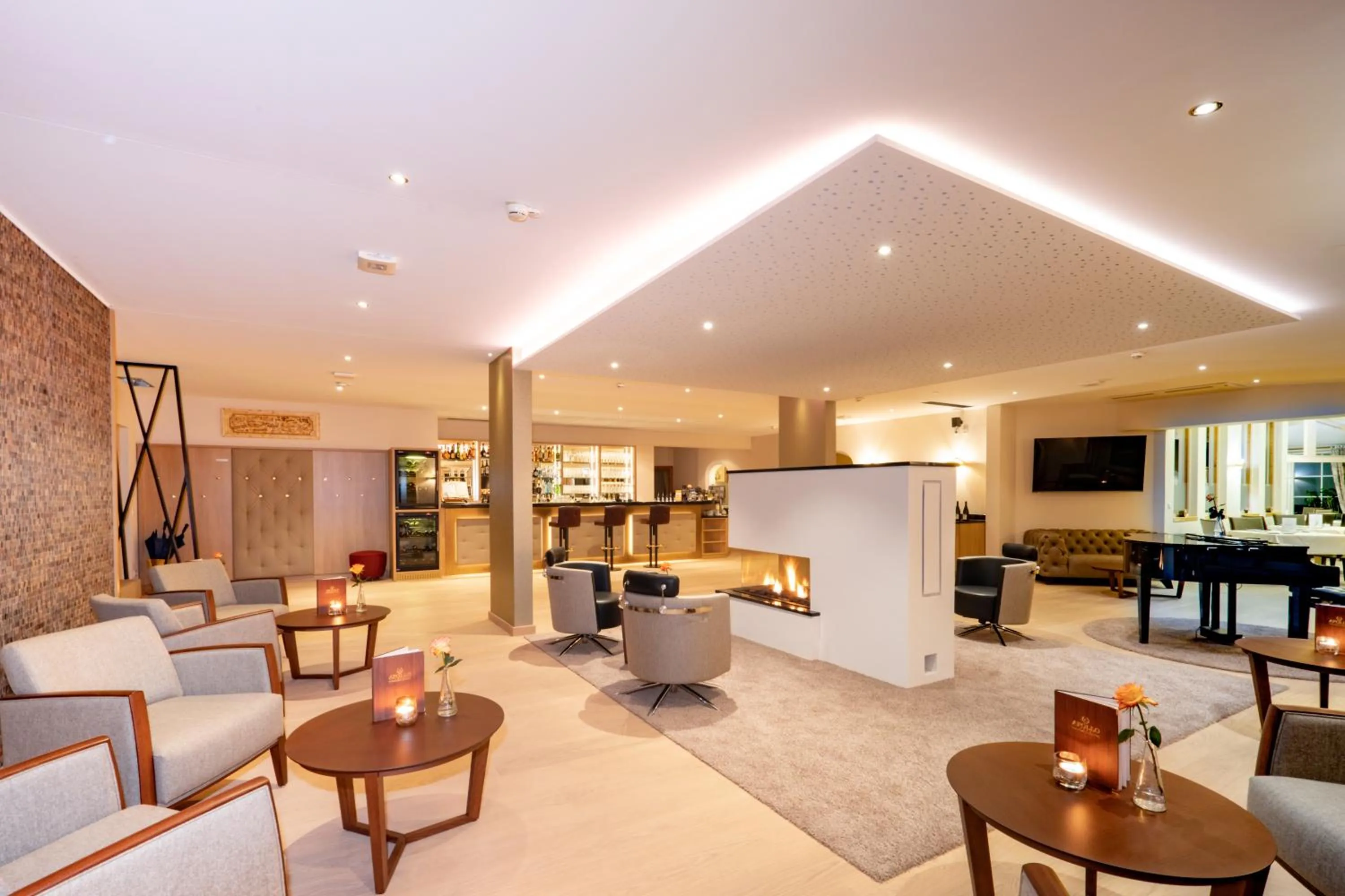 Lobby or reception in Thermenhotel Apollo