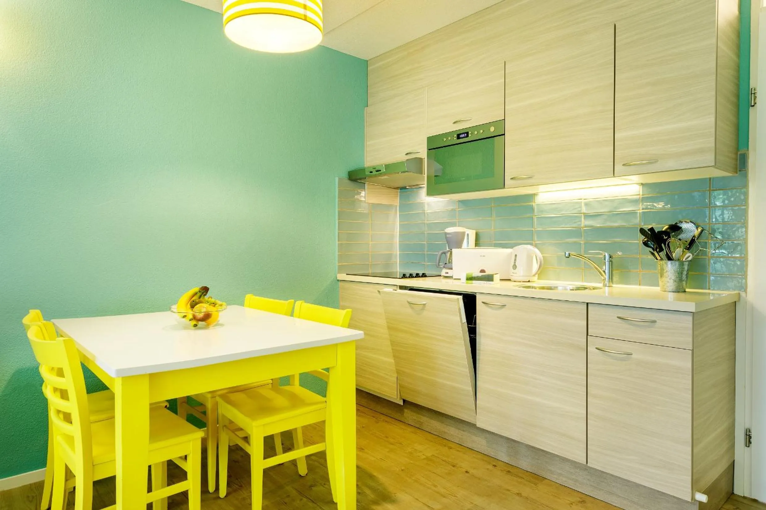 Kitchen or kitchenette in Center Parcs Nordseeküste Bremerhaven