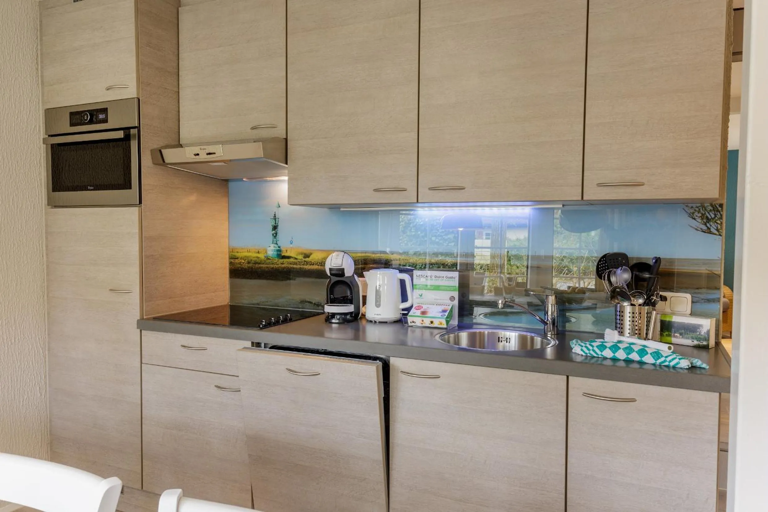 Kitchen or kitchenette in Center Parcs Nordseeküste Bremerhaven