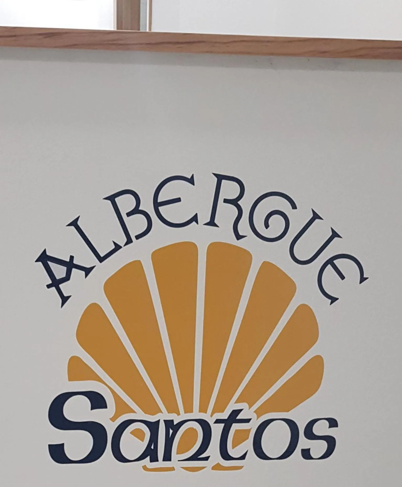 Property logo or sign in Albergue Santos