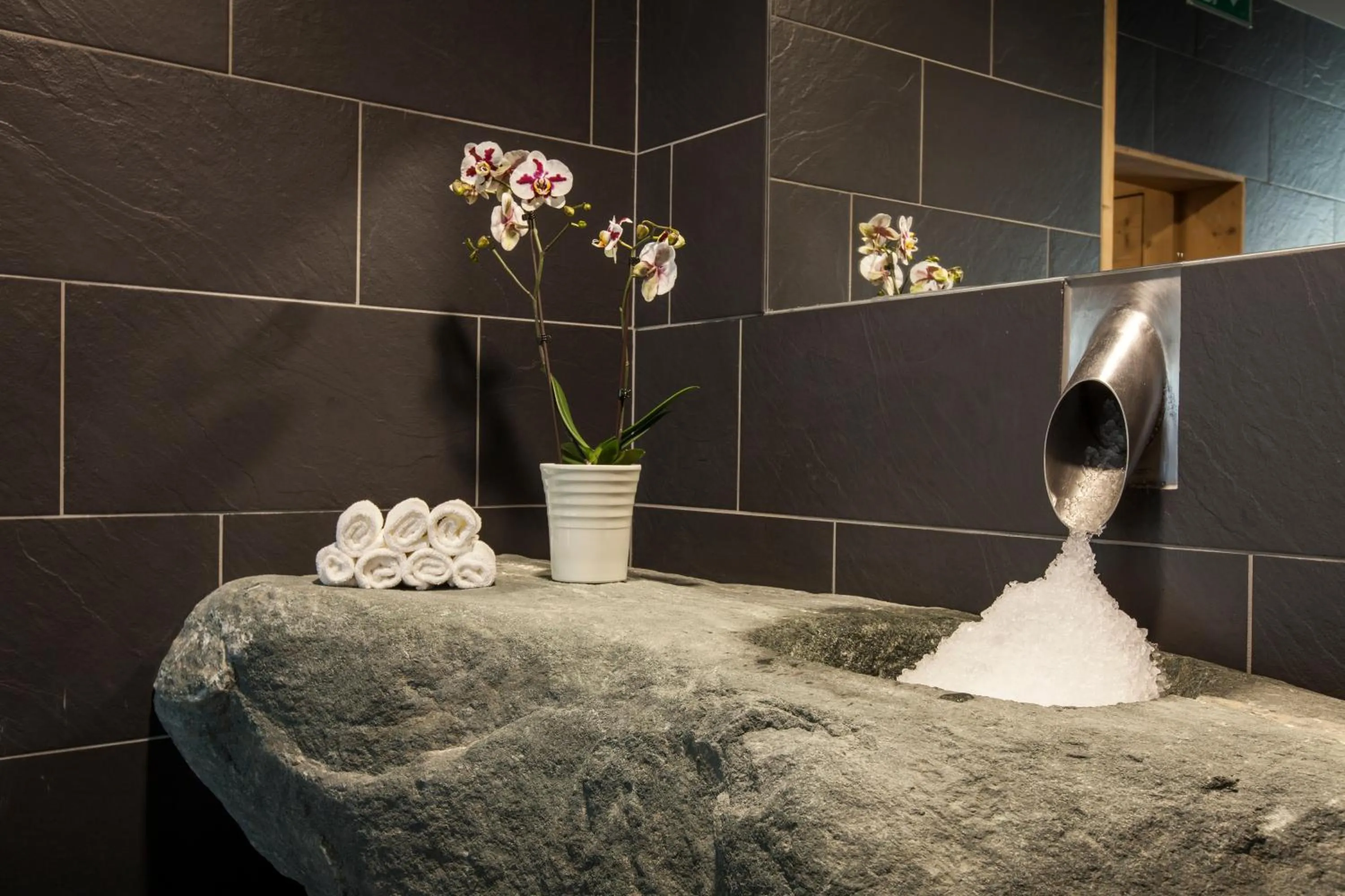 Massage in Hôtel National Resort & Spa