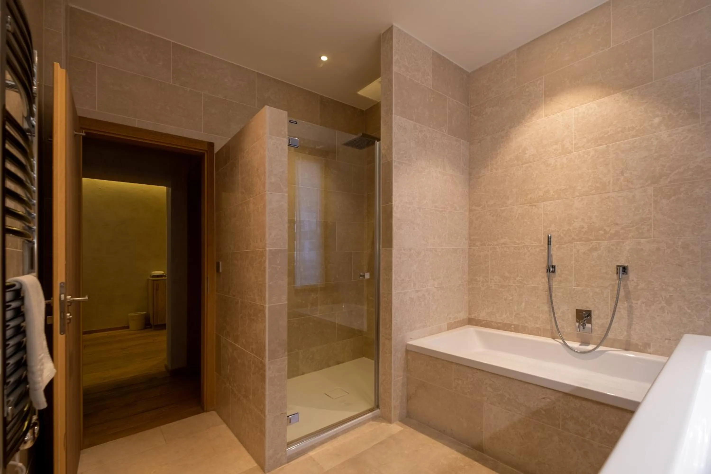 Bathroom in Hôtel National Resort & Spa