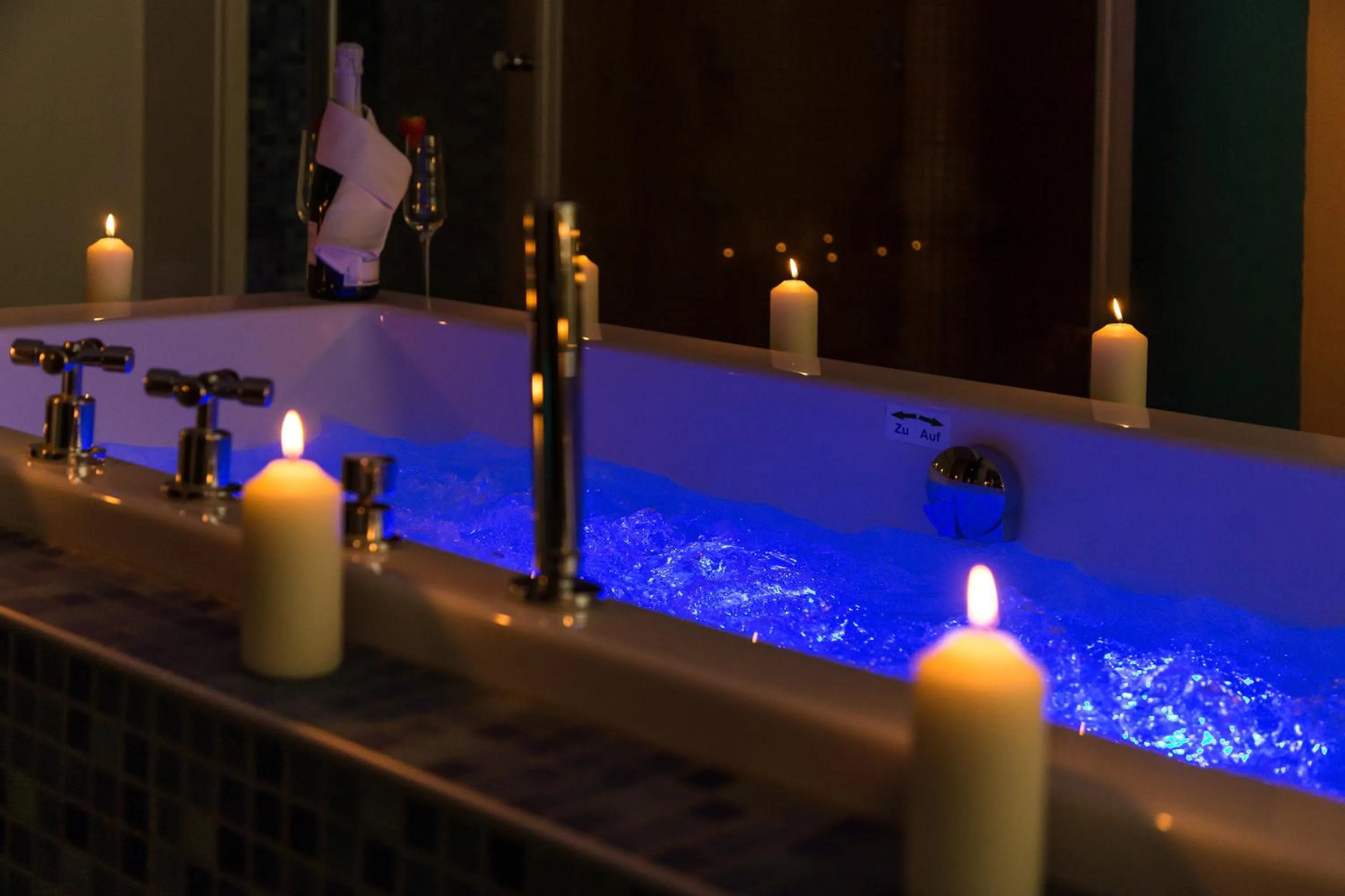 Hot Tub in Hotel Mainpromenade ***S