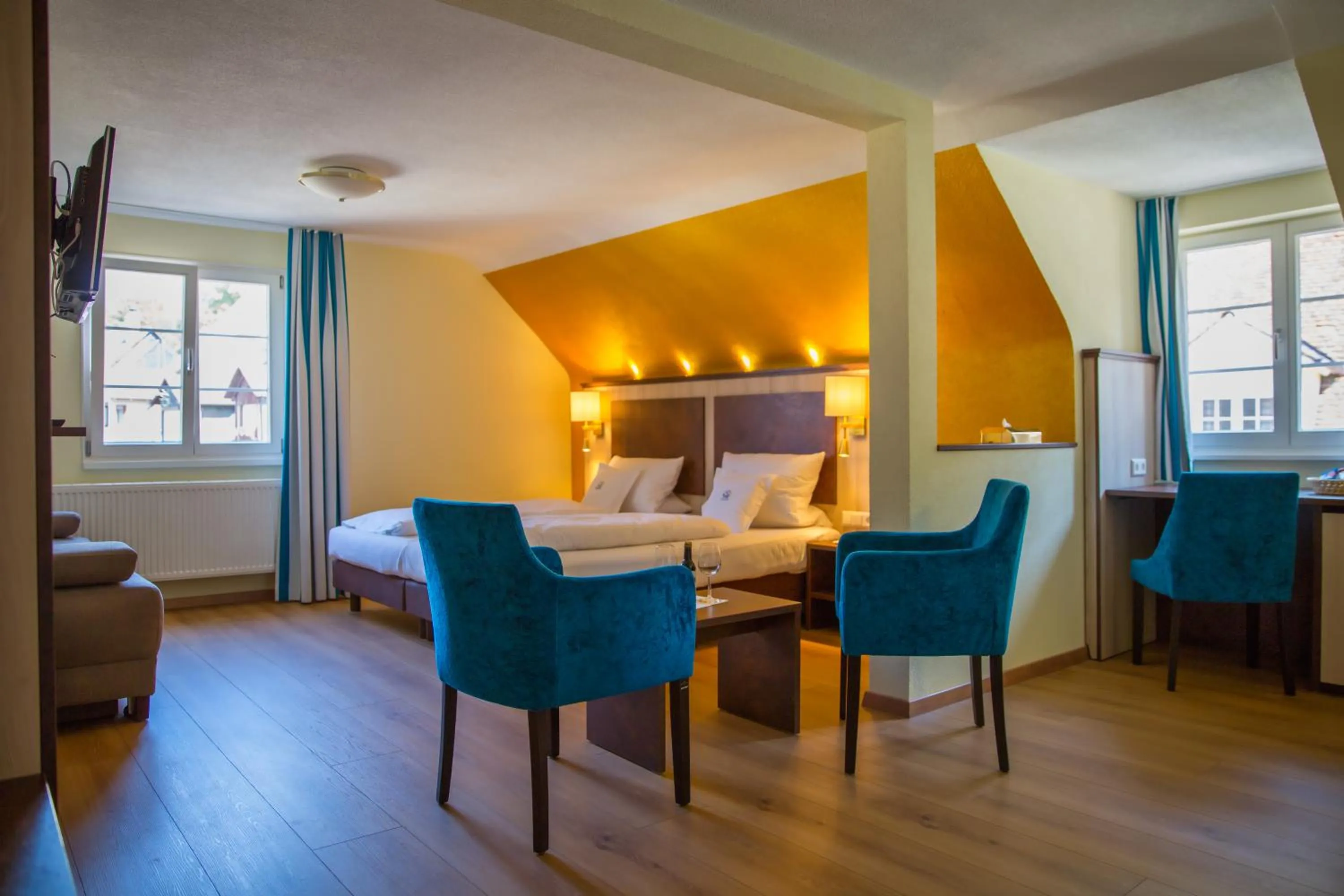 Photo of the whole room, Bed in Hotel & Gästehaus Seehof