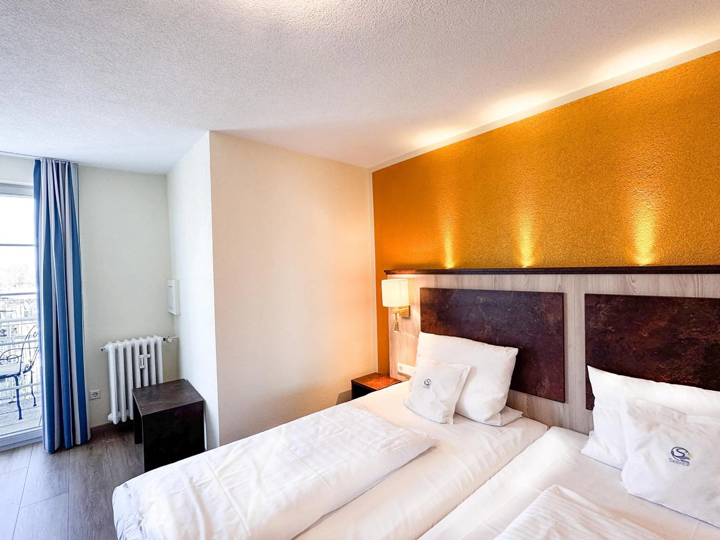 Bed in Hotel & Gästehaus Seehof