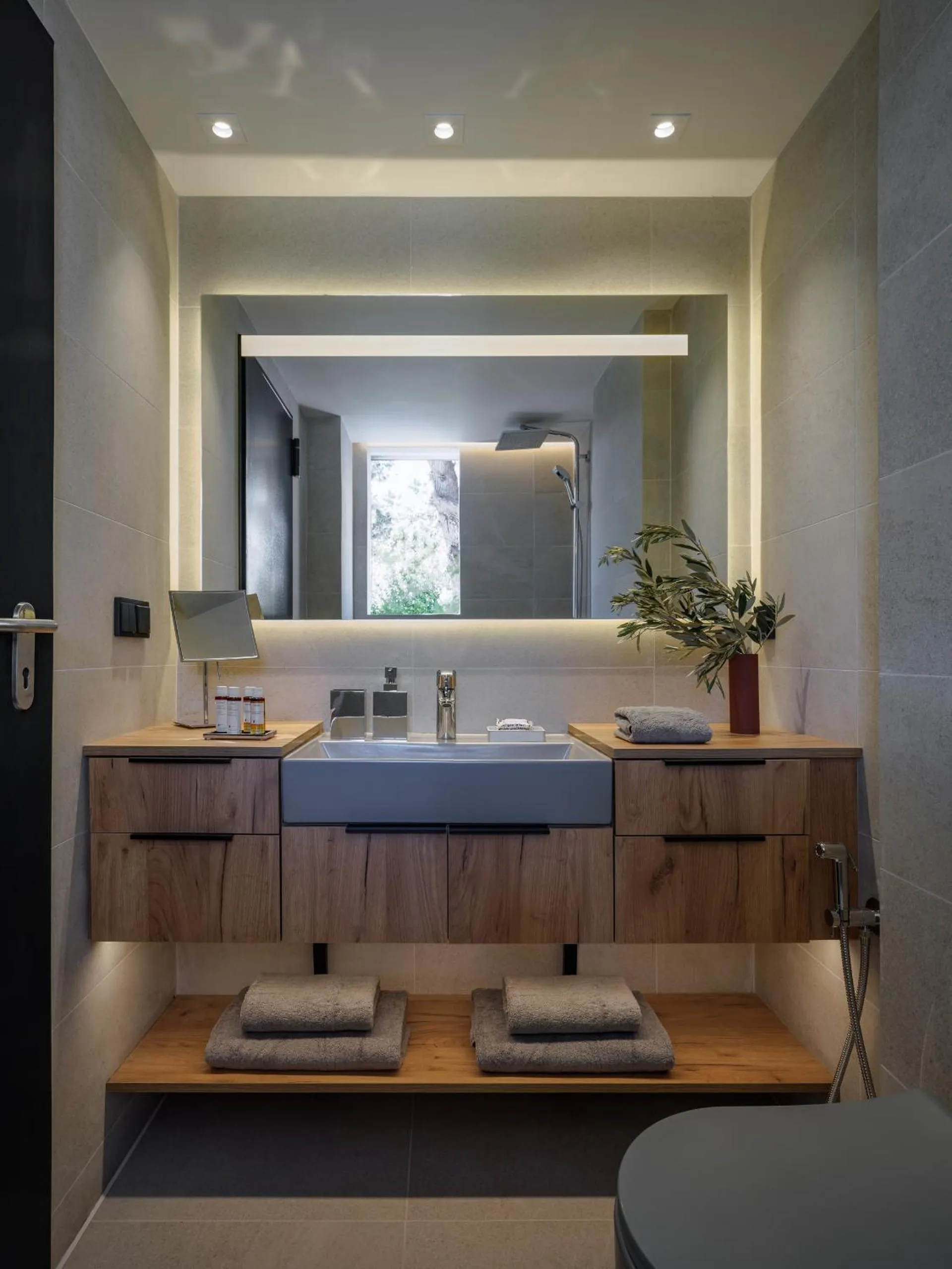 Bathroom in 3 Olive Trees