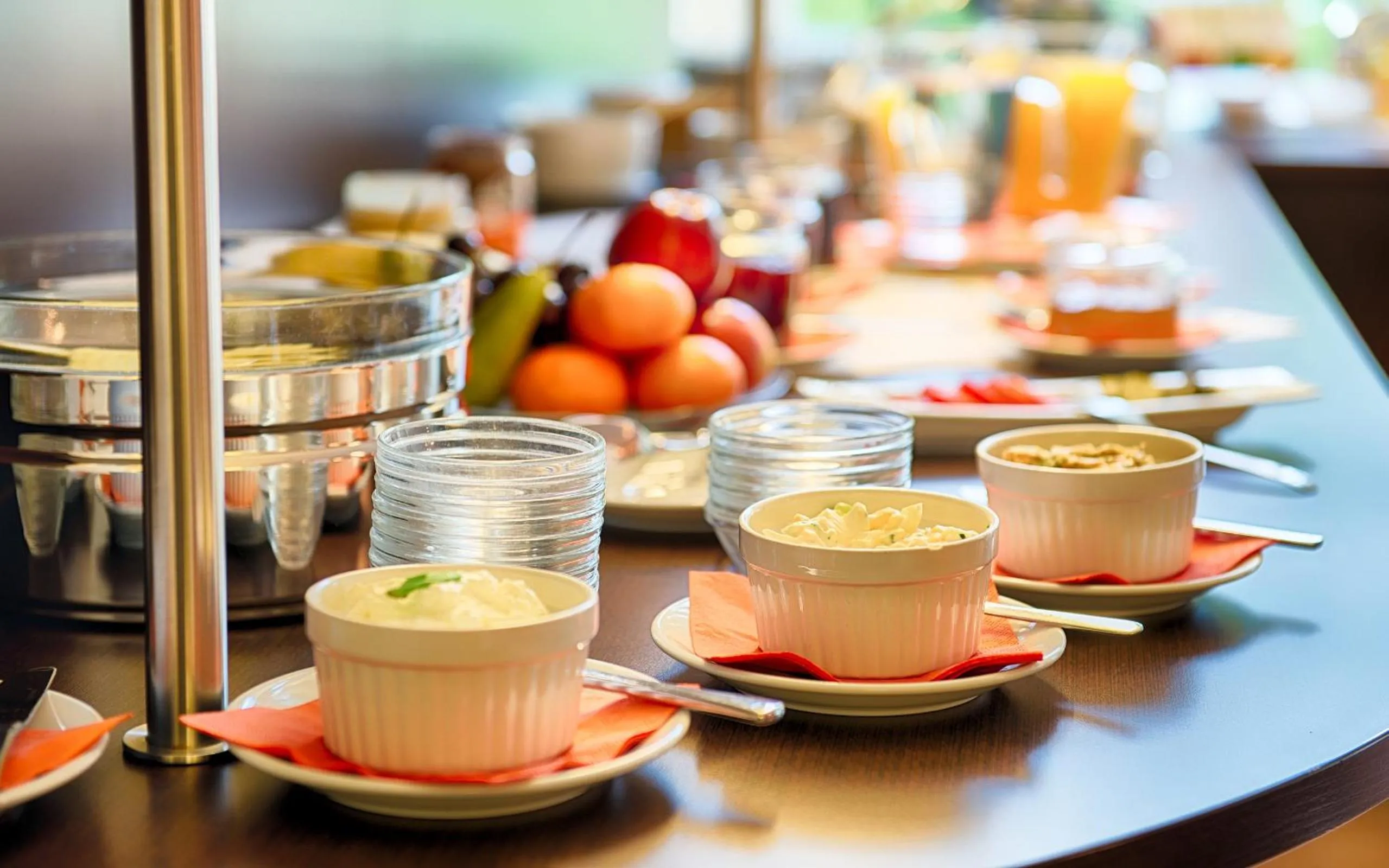 Buffet breakfast in Hotel Carolinenhof