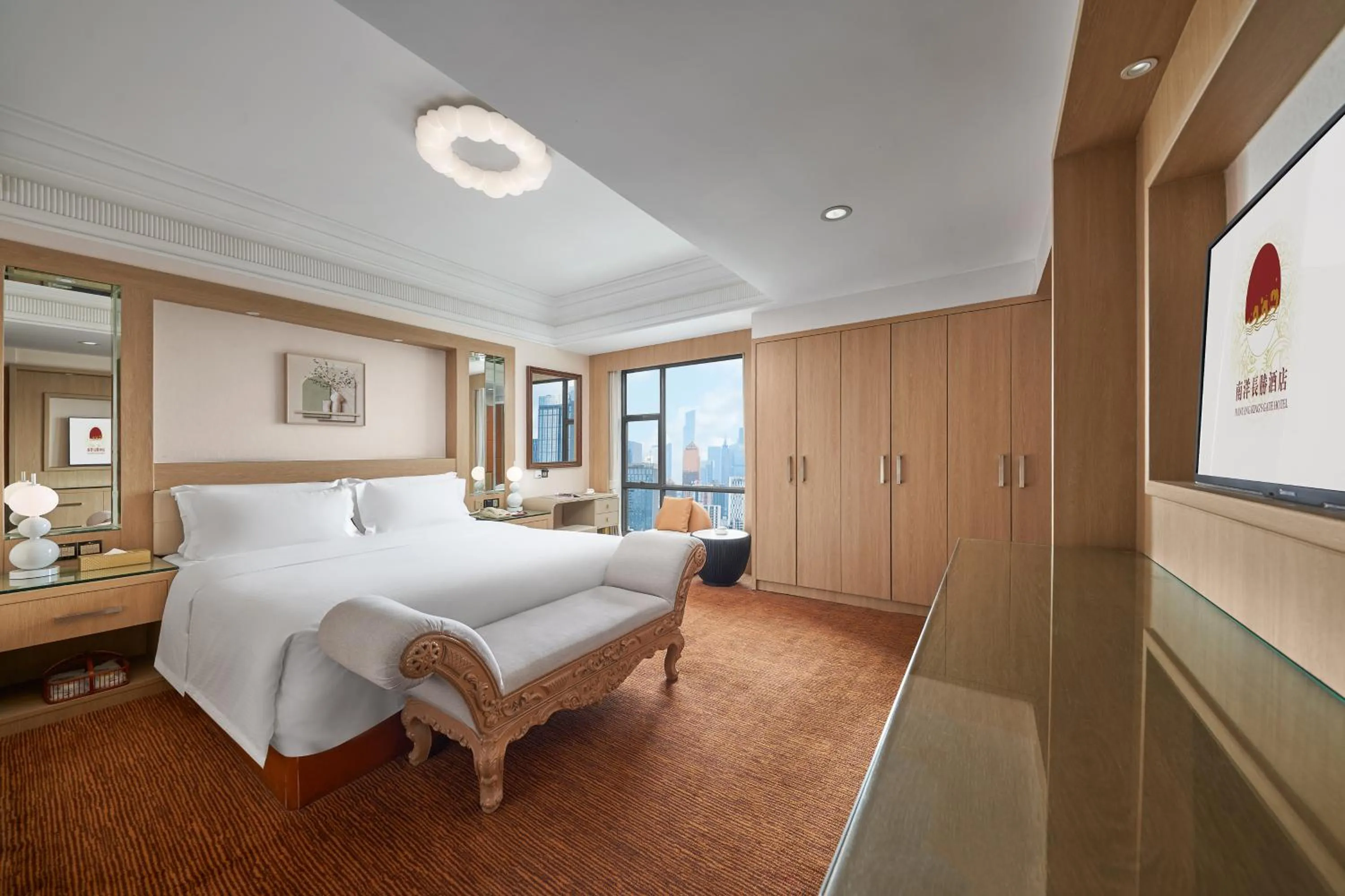 Bed in Nanyang King's Gate Hotel--Free Shuttle Service to Canton Fair