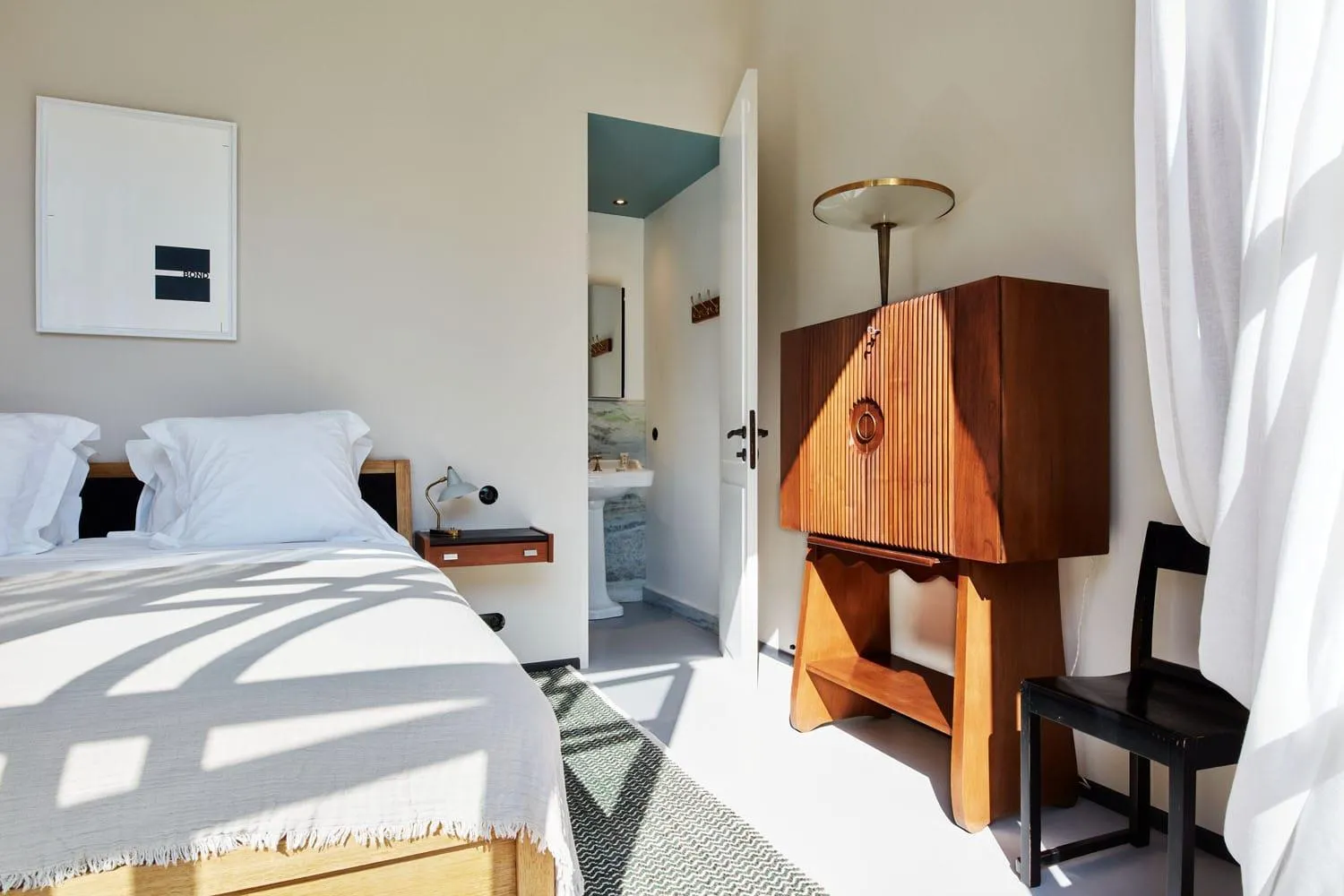 Bed in FONDATION CAB St-Paul-de-Vence