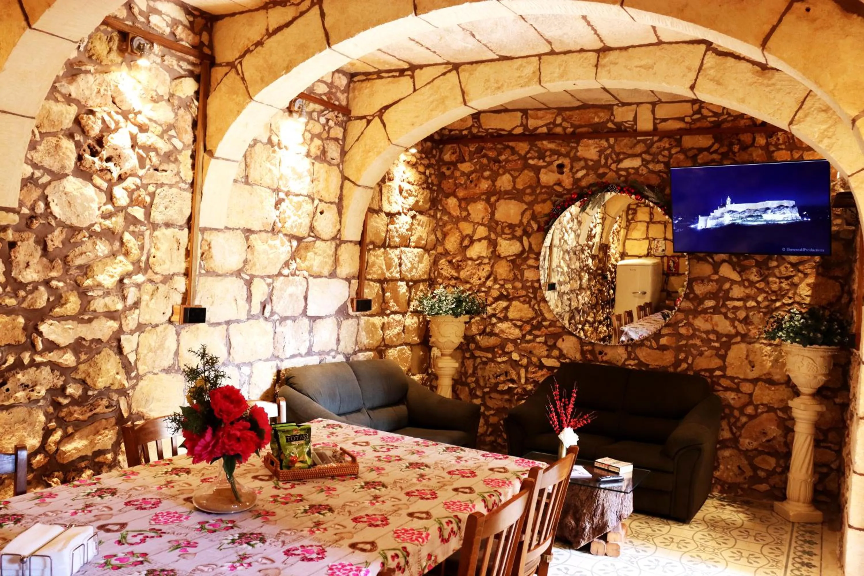 Property building in Il-Bàrraġ Farmhouse B&B - Gozo Traditional Hospitality