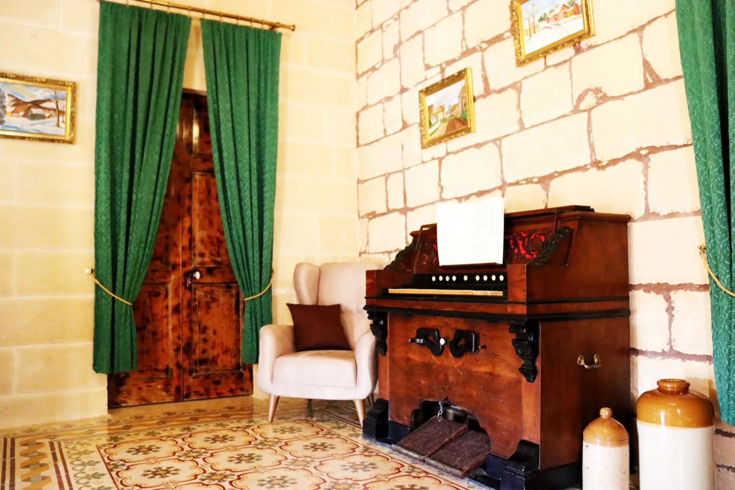 Property building in Il-Bàrraġ Farmhouse B&B - Gozo Traditional Hospitality