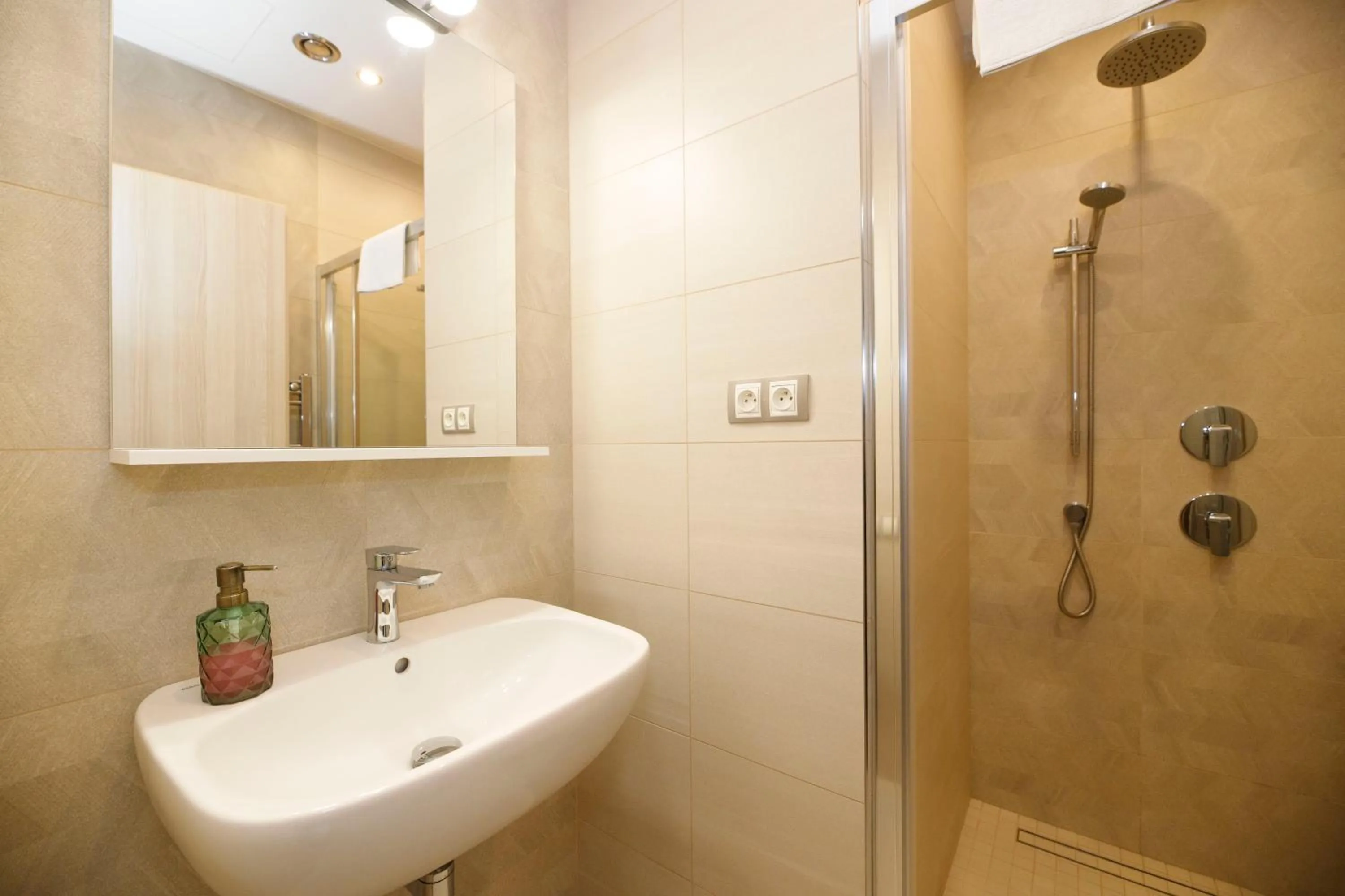 Bathroom in Aparthotel Panorama