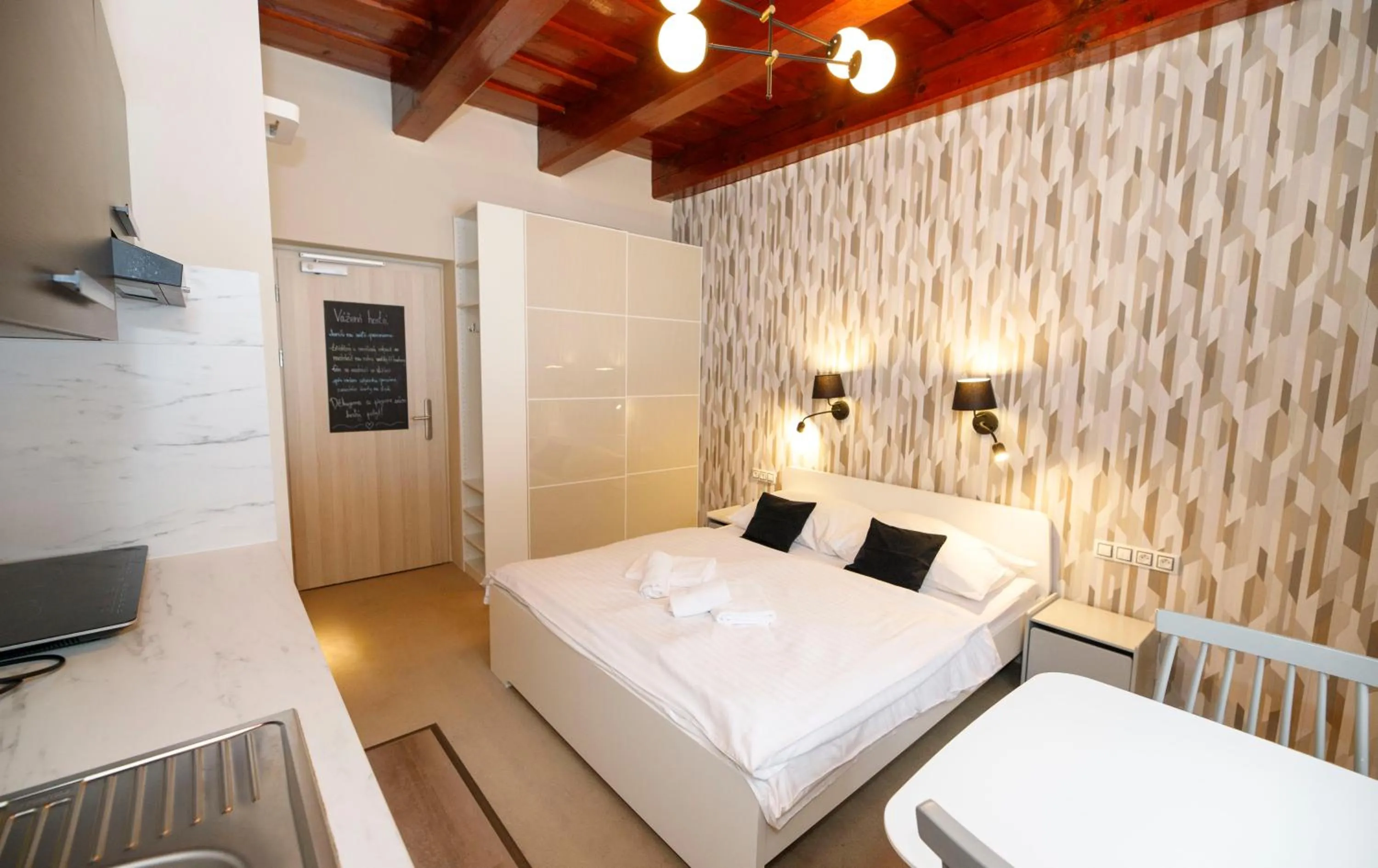 Bedroom, Bed in Aparthotel Panorama