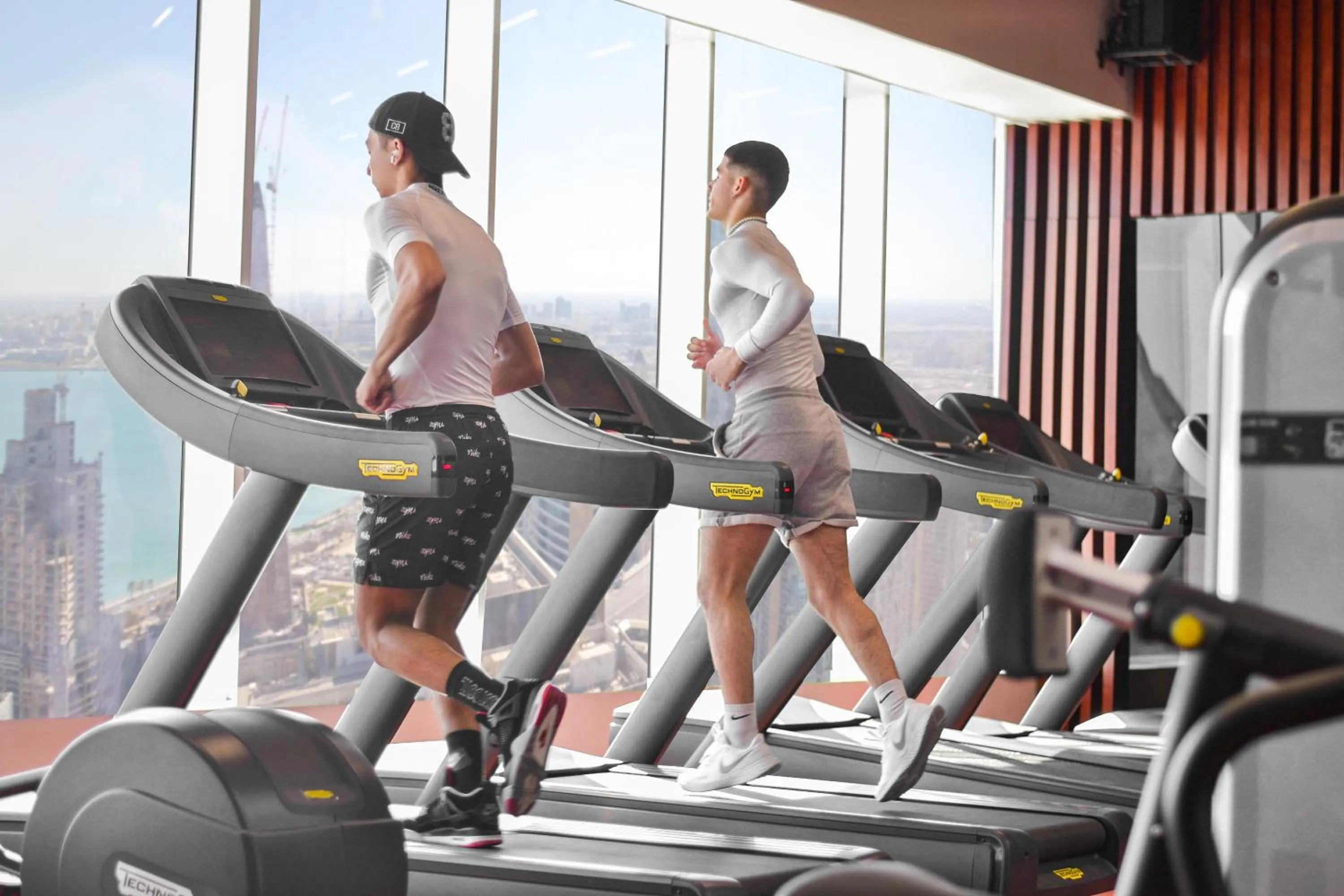 Fitness centre/facilities in The Bentley Luxury Hotel & Suites
