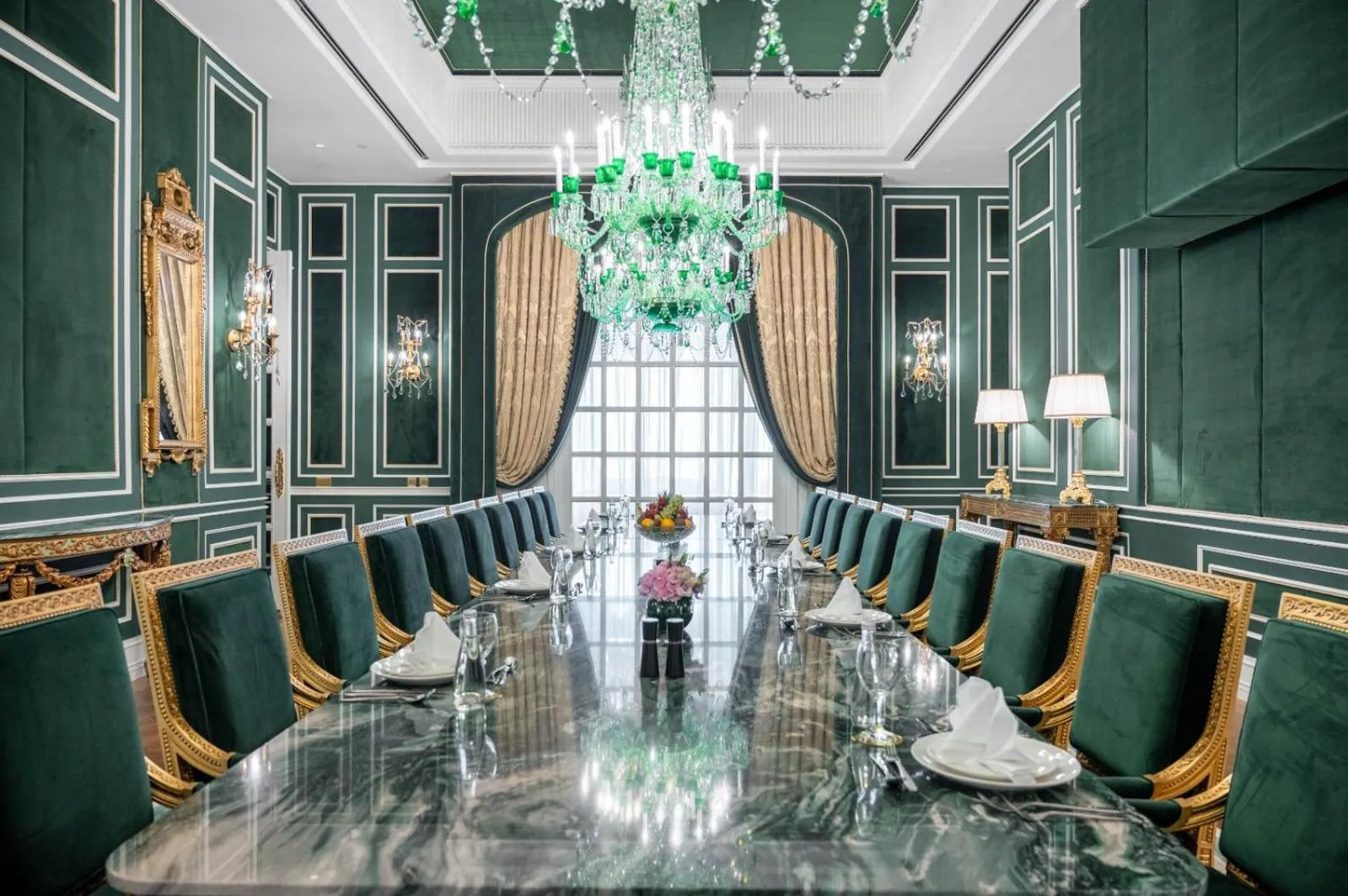 Dinner in The Bentley Luxury Hotel & Suites