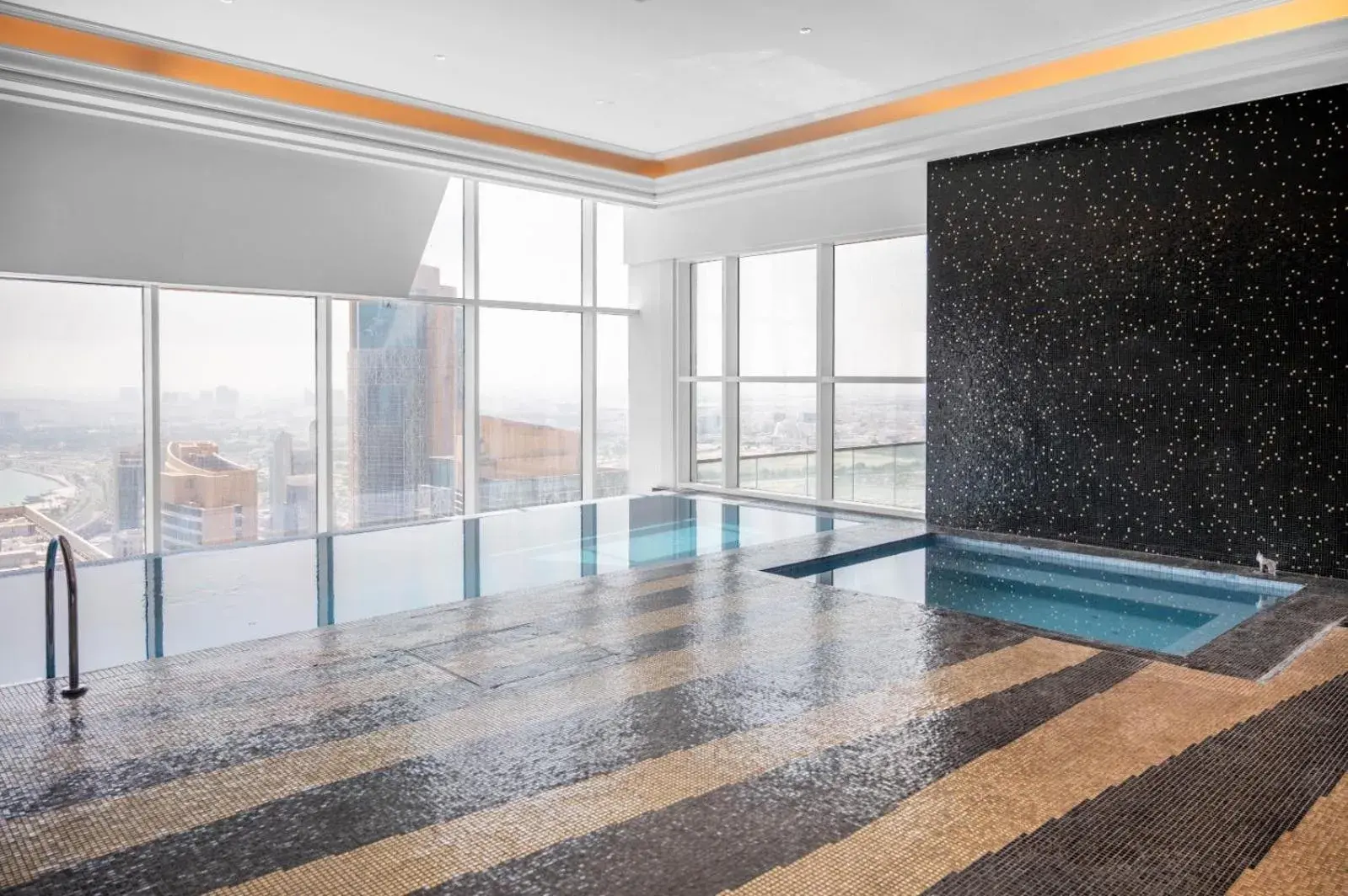 Swimming pool in The Bentley Luxury Hotel & Suites Swimming pool in The Bentley Luxury Hotel & Suites