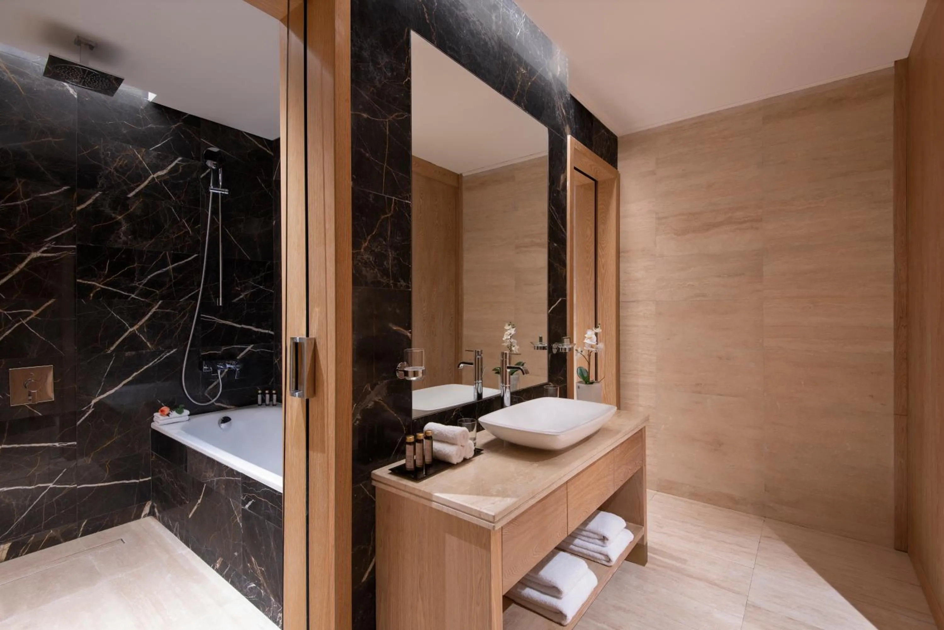 Shower in The Bentley Luxury Hotel & Suites