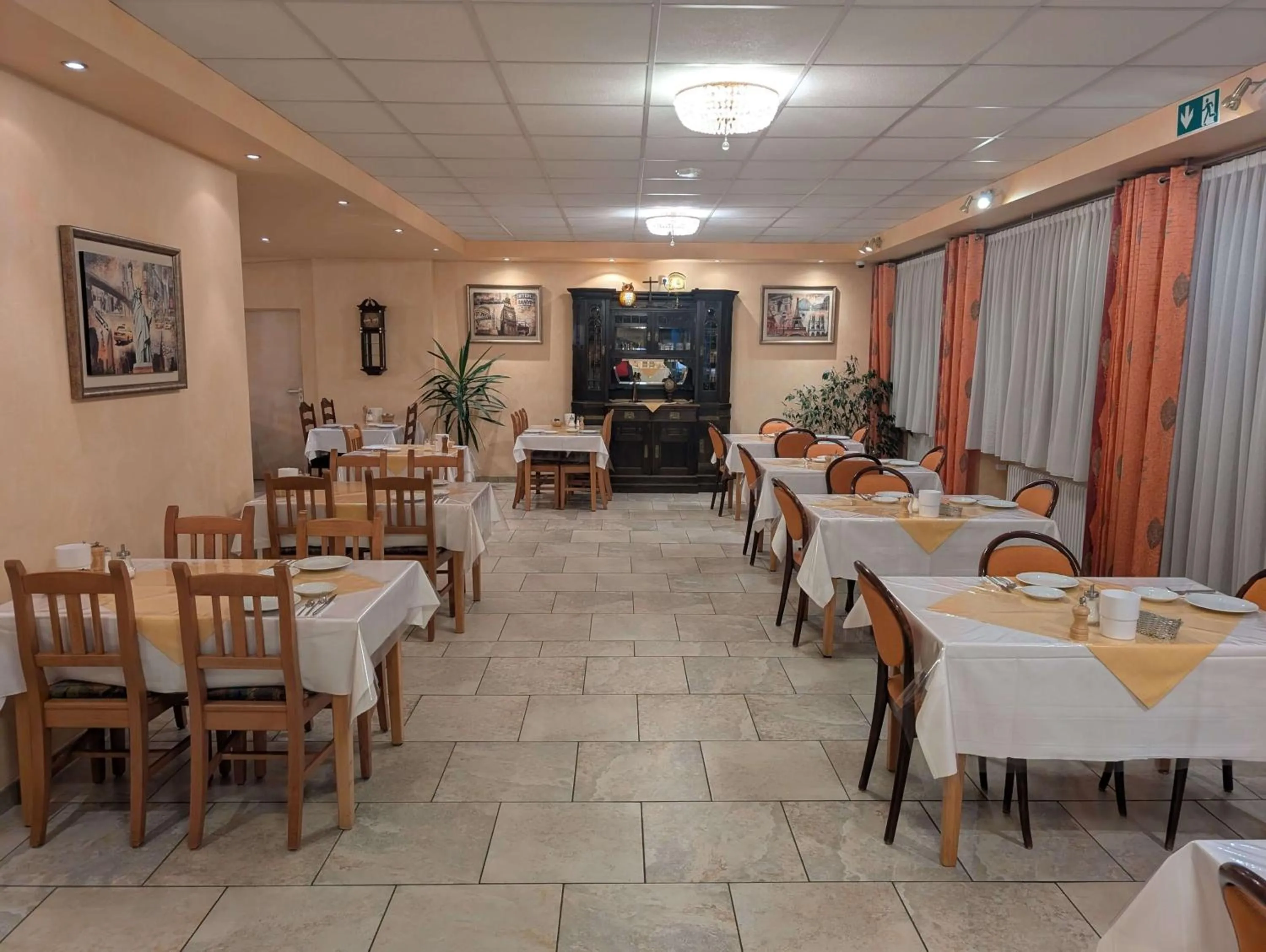 Breakfast in Stadthotel Augsburg