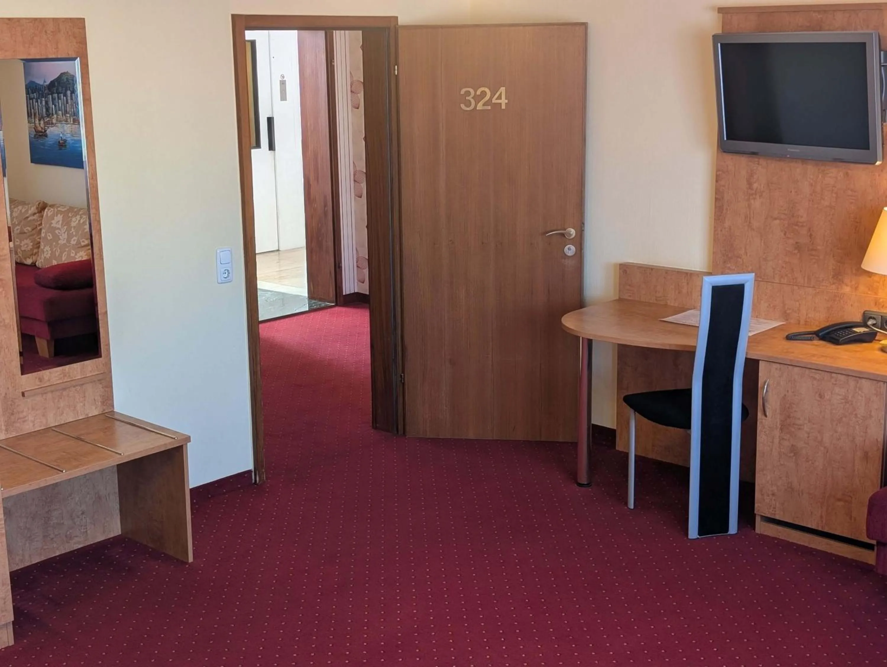 TV and multimedia in Stadthotel Augsburg