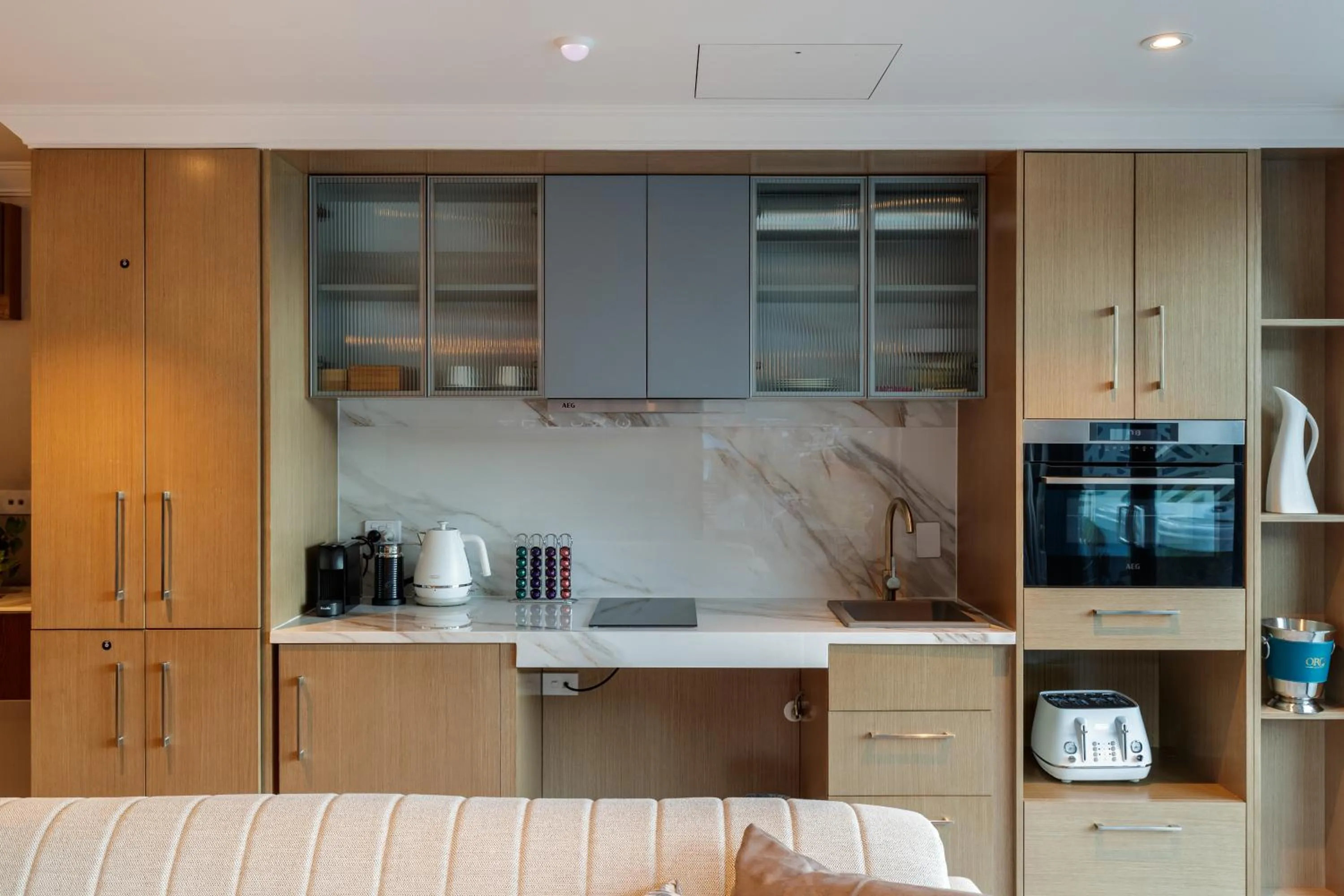 Kitchen or kitchenette in The Carlin Boutique Hotel