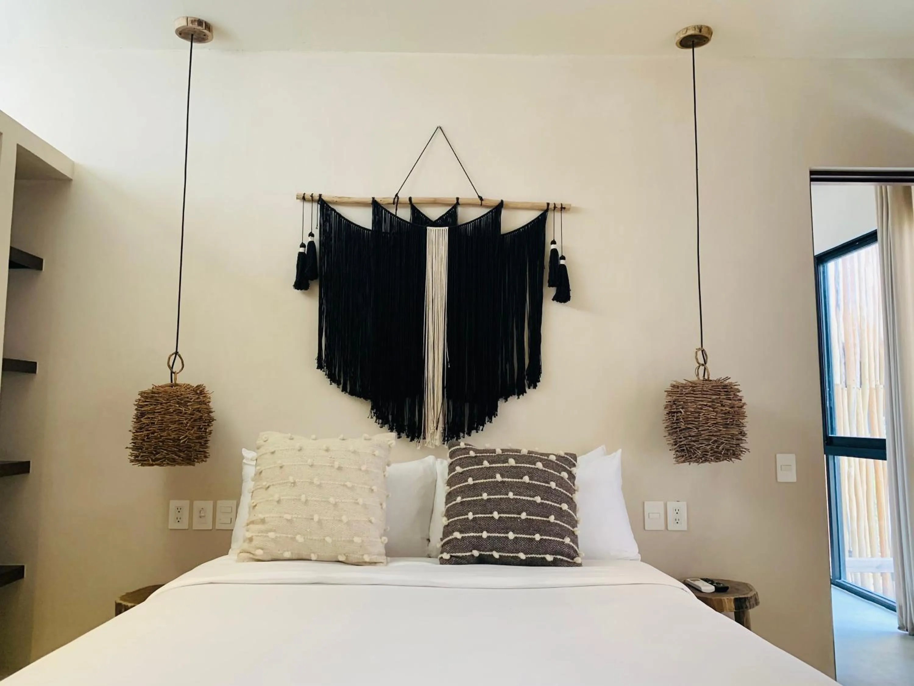 Bed in Vida Boho Apart 16 with special fee to access Hotel Bardo