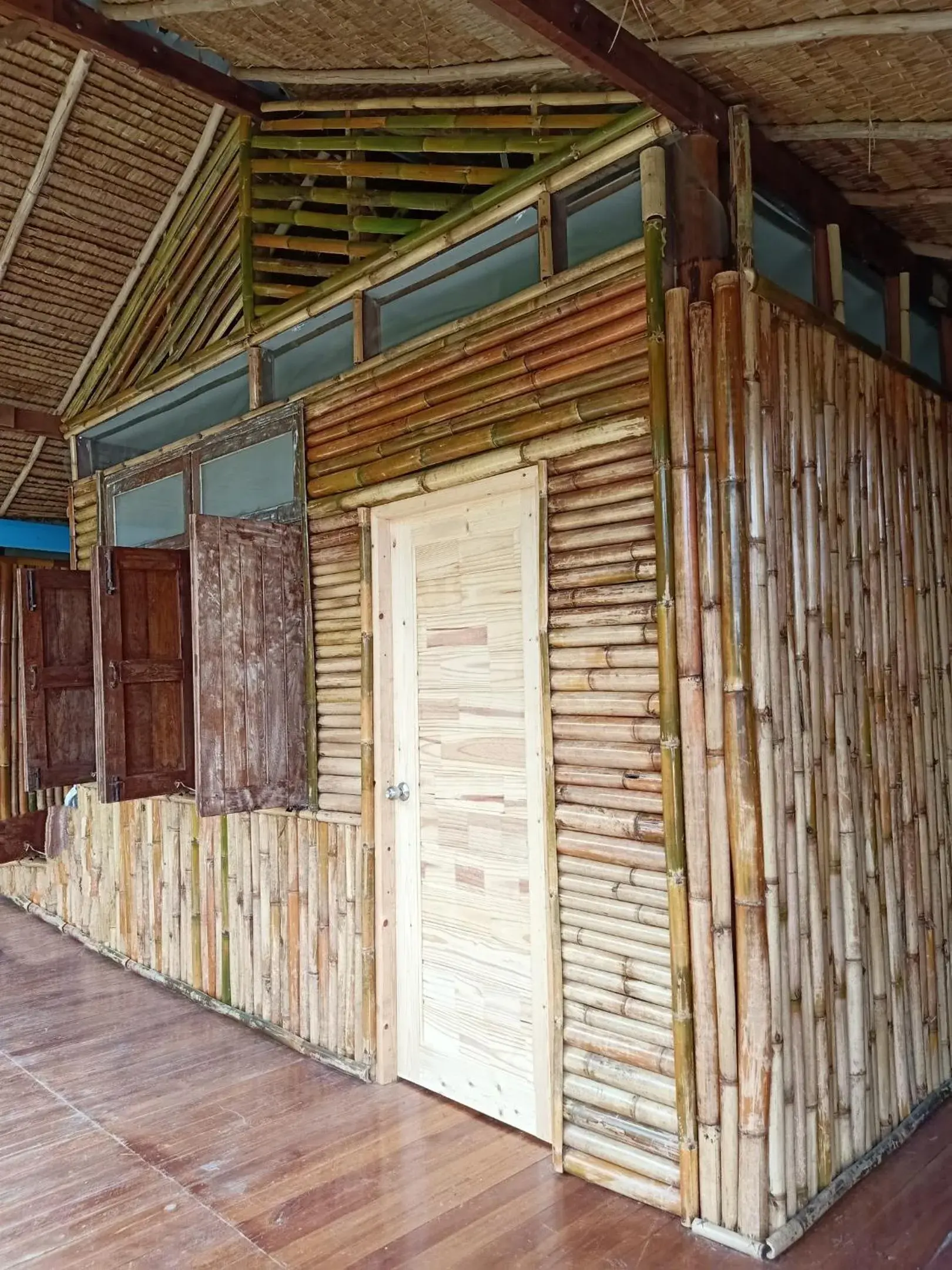 Property building in Bansuanphutarn Property building in Bansuanphutarn