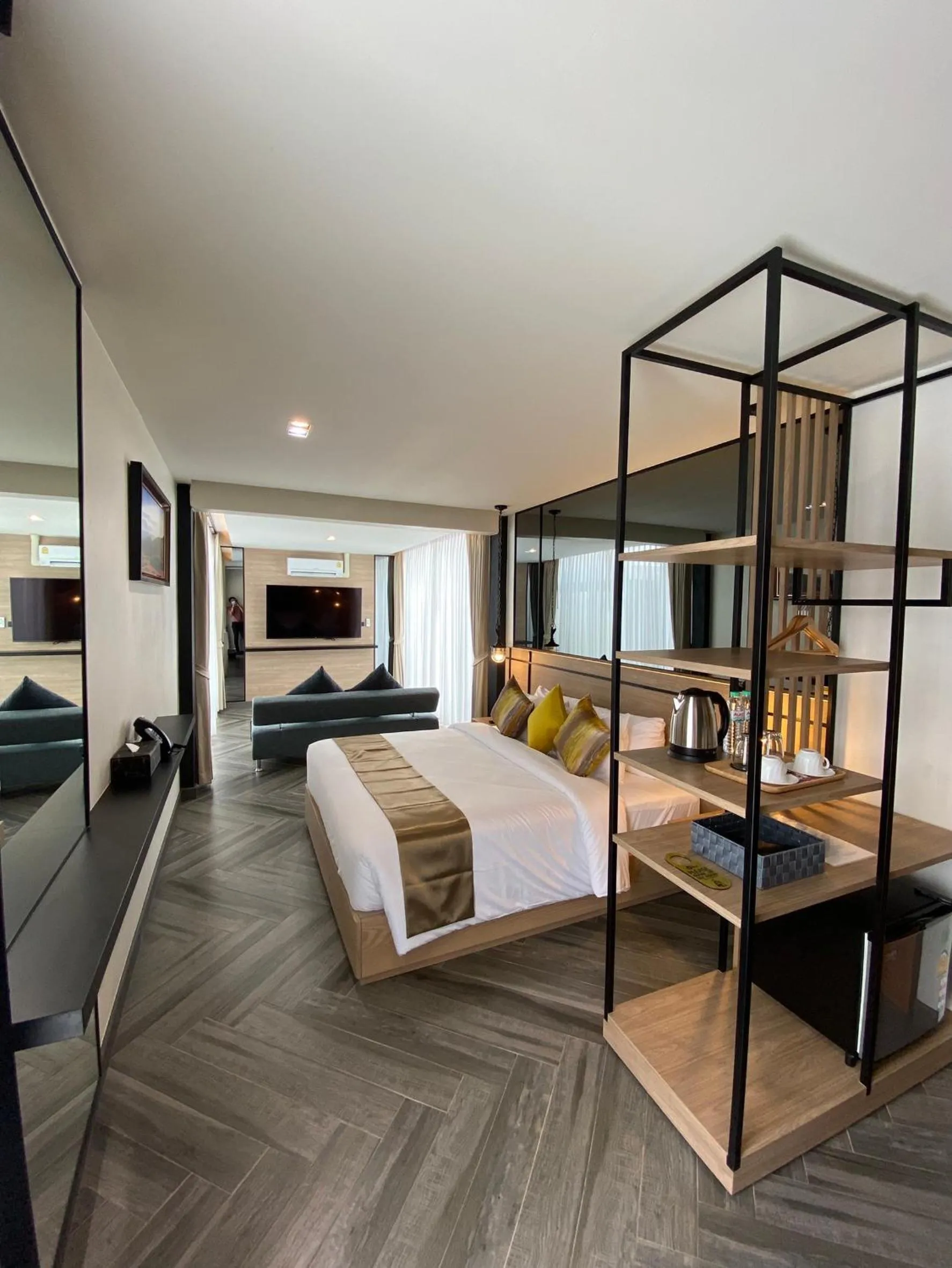 Photo of the whole room, Bed in The Gold Living Life