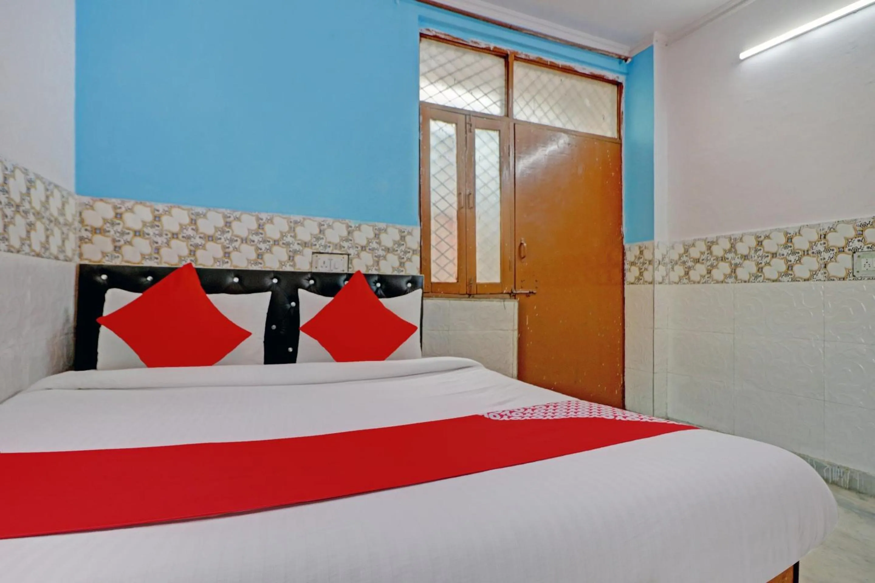 Bedroom, Bed in Hotel O Happy Homes