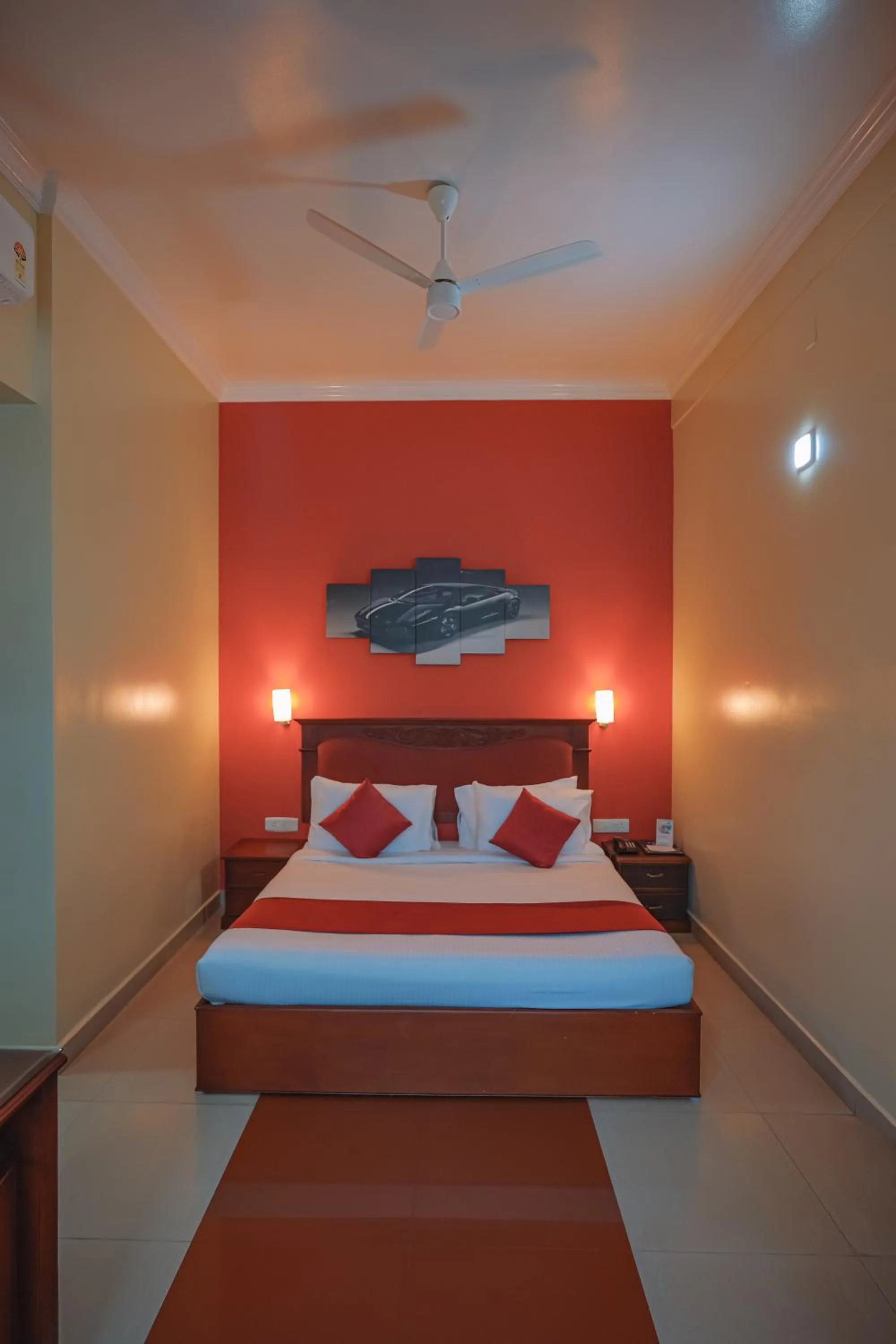 Bedroom, Bed in CLUB7 HOTEL