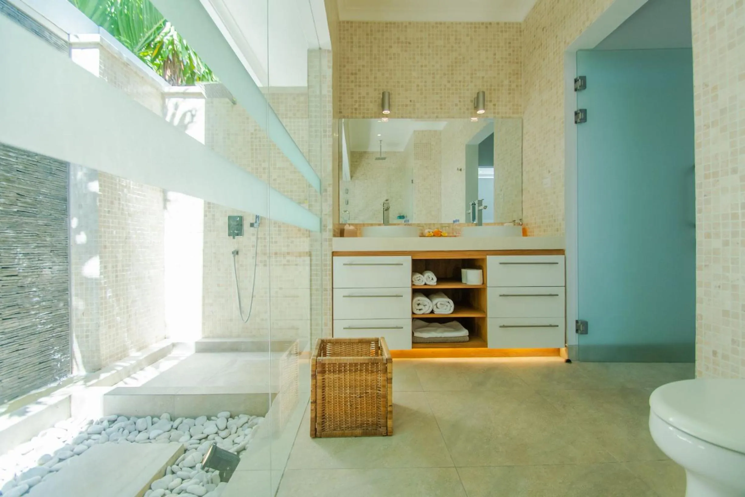 Bathroom in Deep Blue Villa Bali