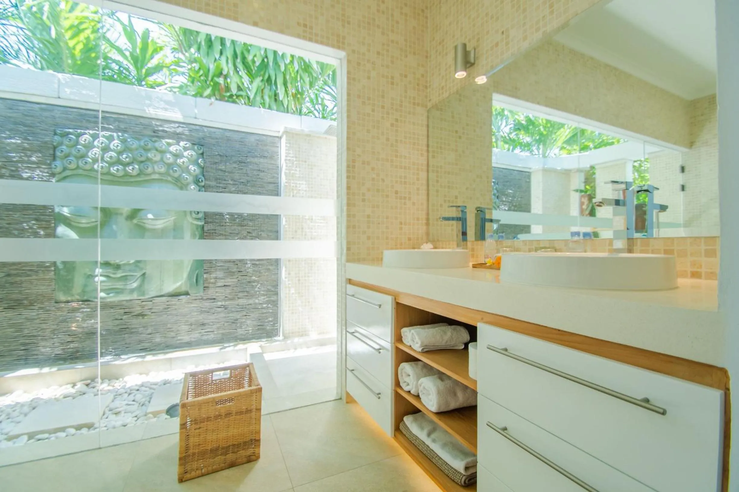 Bathroom in Deep Blue Villa Bali