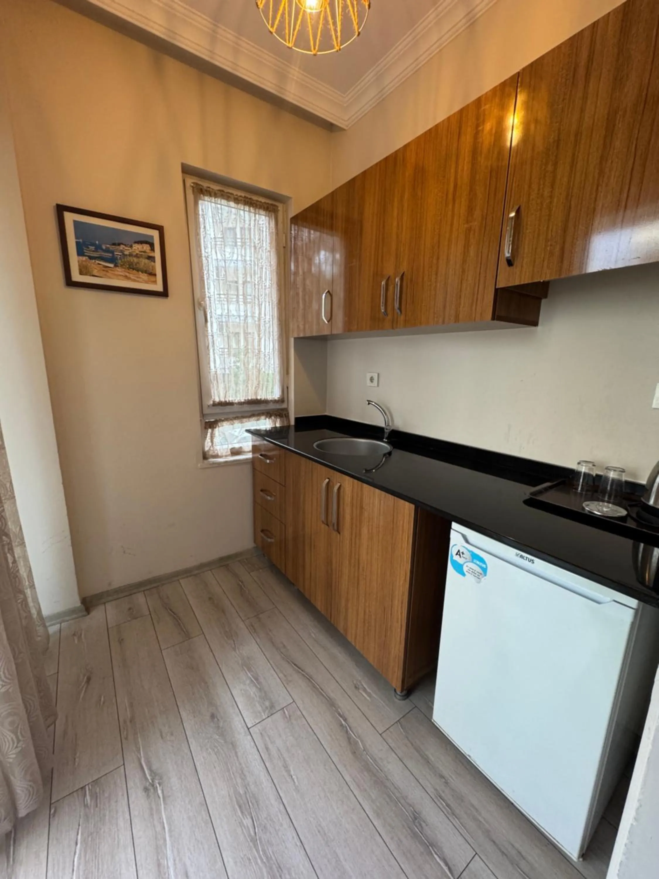 kitchen in Christina Apart Otel