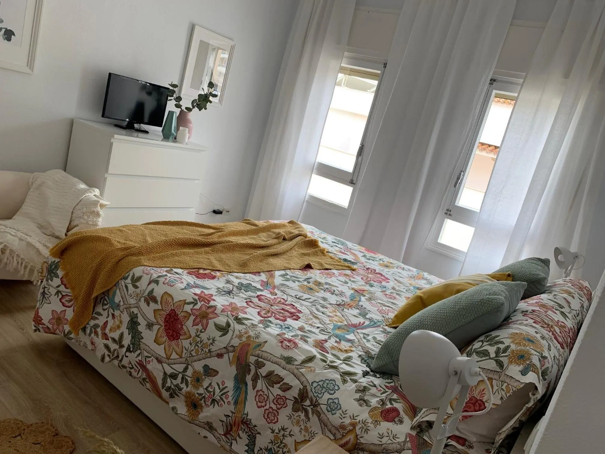Photo of the whole room, Bed in PERLA DEL SOL