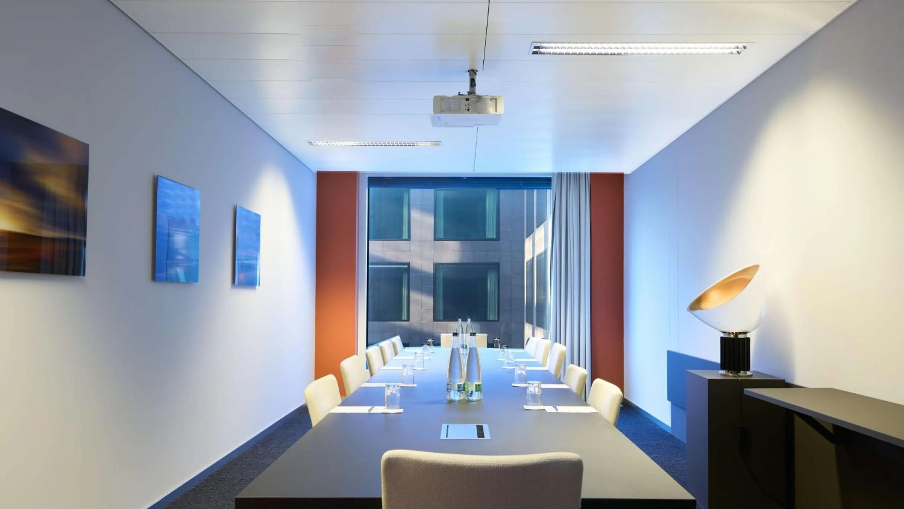 Meeting/conference room in Radisson Blu Hotel Zurich Airport