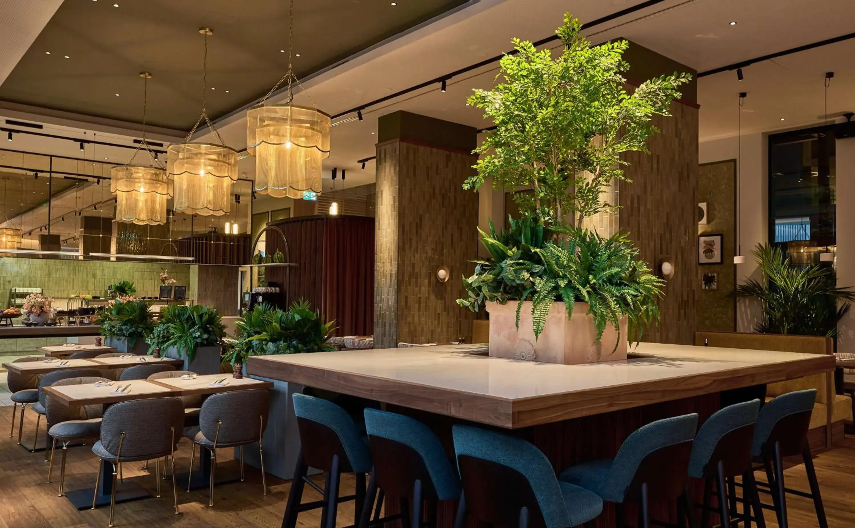 Restaurant/places to eat in Radisson Blu Hotel Zurich Airport Restaurant/places to eat in Radisson Blu Hotel Zurich Airport